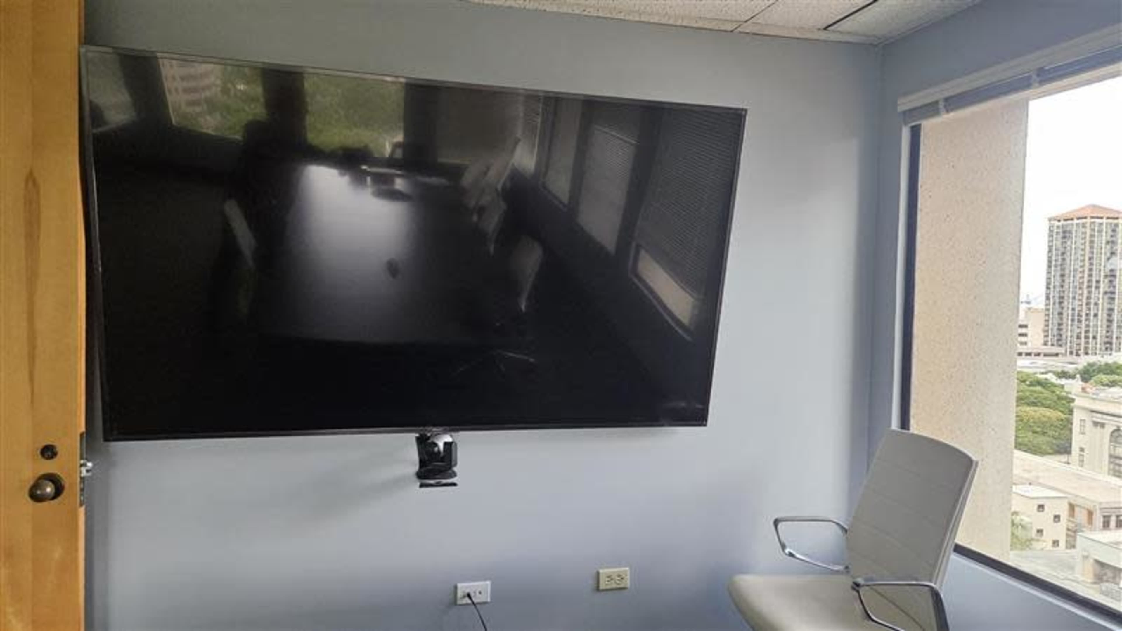 Downtown Conference Room Image in Downtown, Honolulu, HI