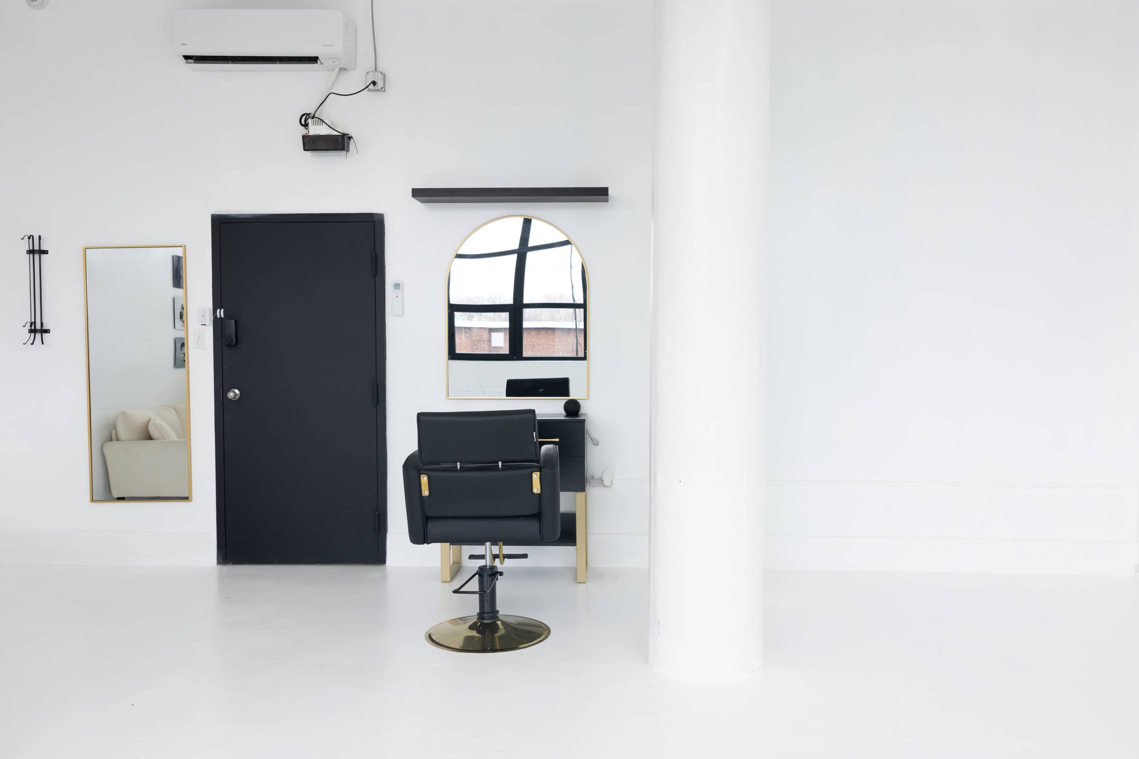 Industrial Commercial Studio with Highway View Image in Northeast Philadelphia, Philadelphia, PA