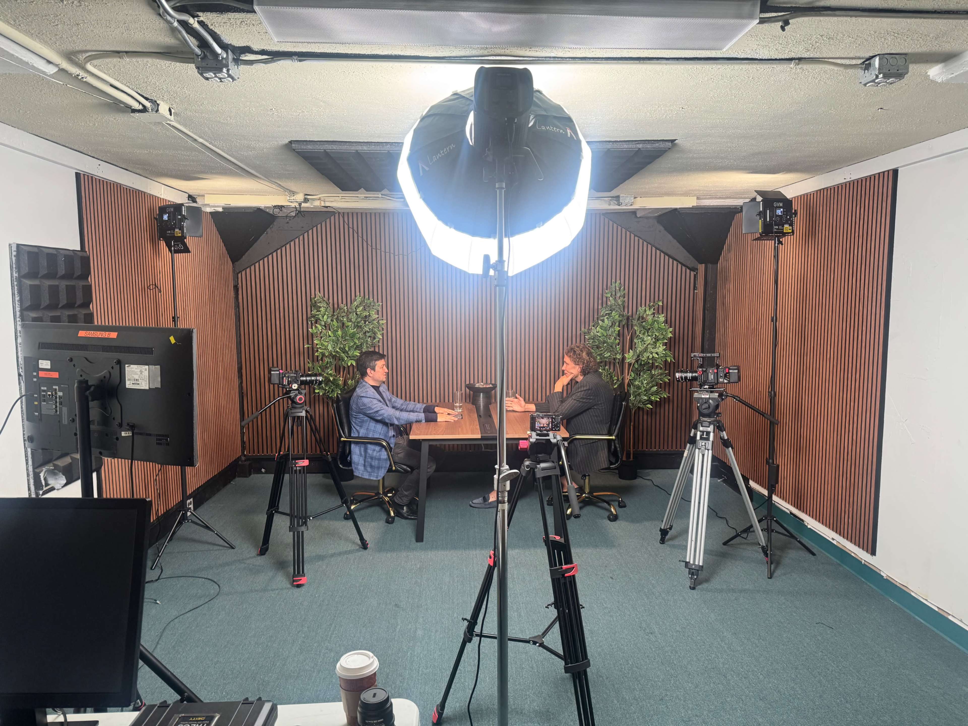 Premium Podcast room w/ 3-cam set up Image in Northern Waterfront, San Francisco, CA