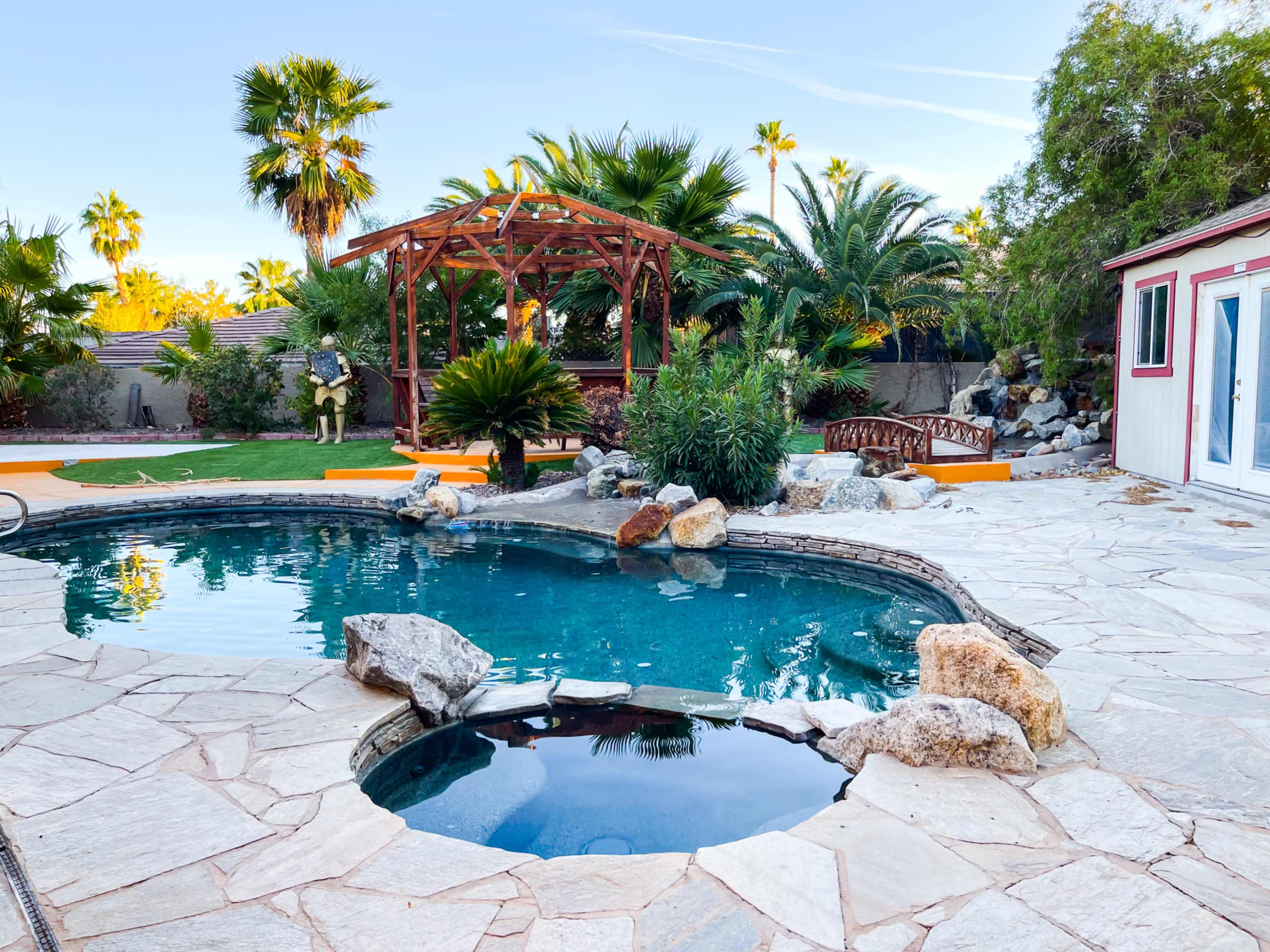 Tropical Outdoor Henderson Vibe Image in Green Valley North, Henderson, NV