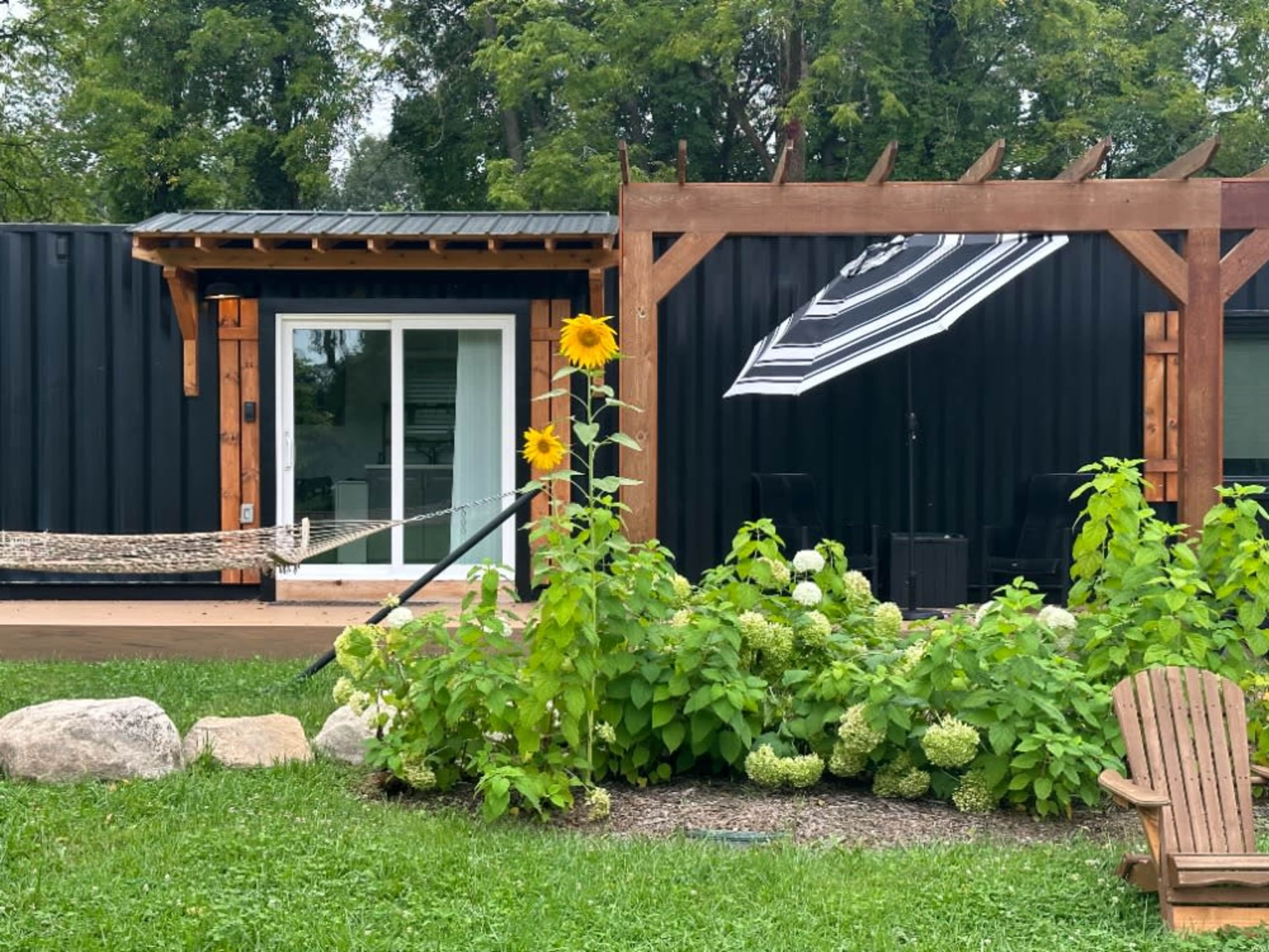 Guest Cabin #4: The Stable Side 