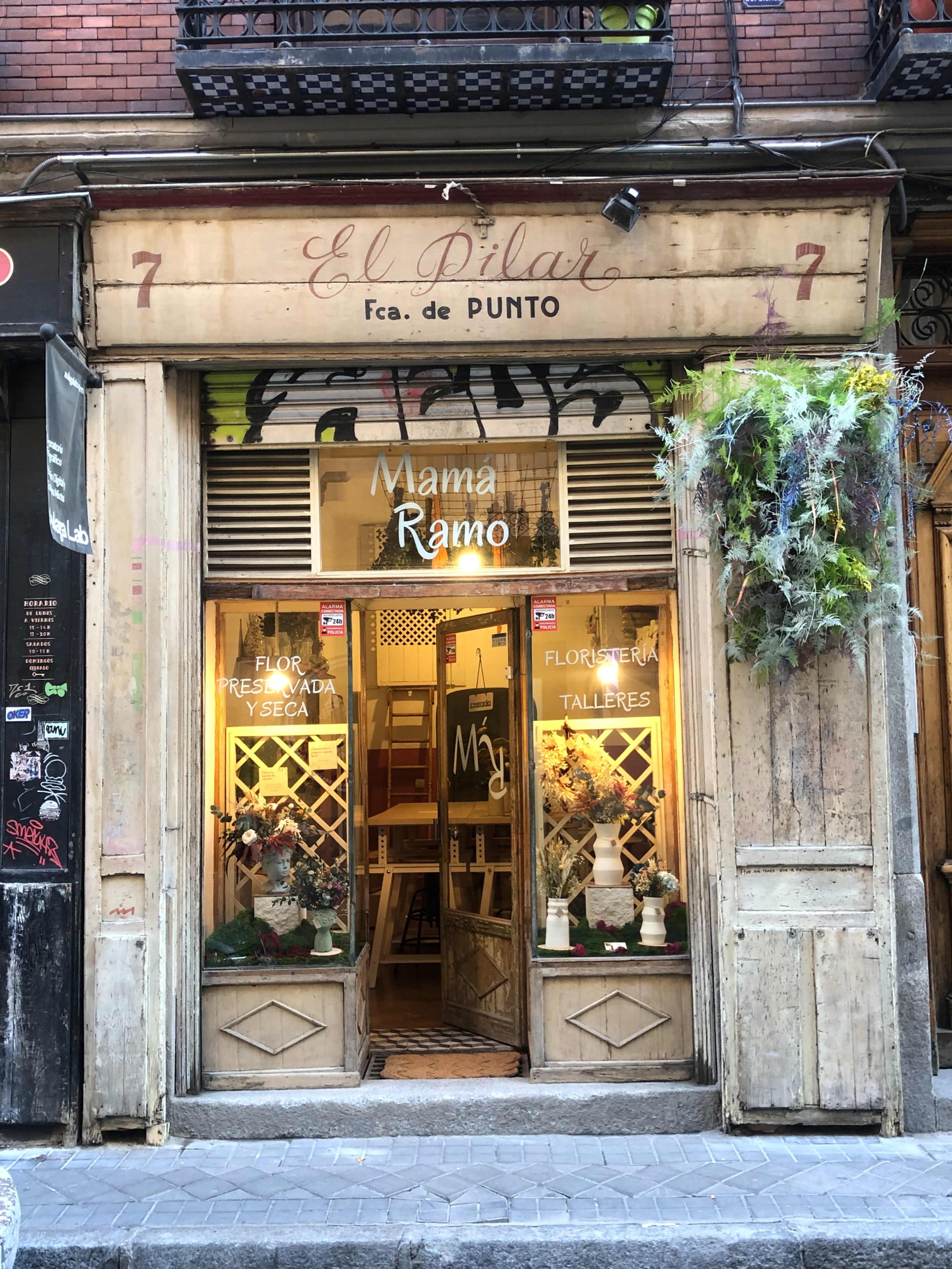 Taller céntrico con acceso directo a la calle Image in Embajadores, Madrid, M