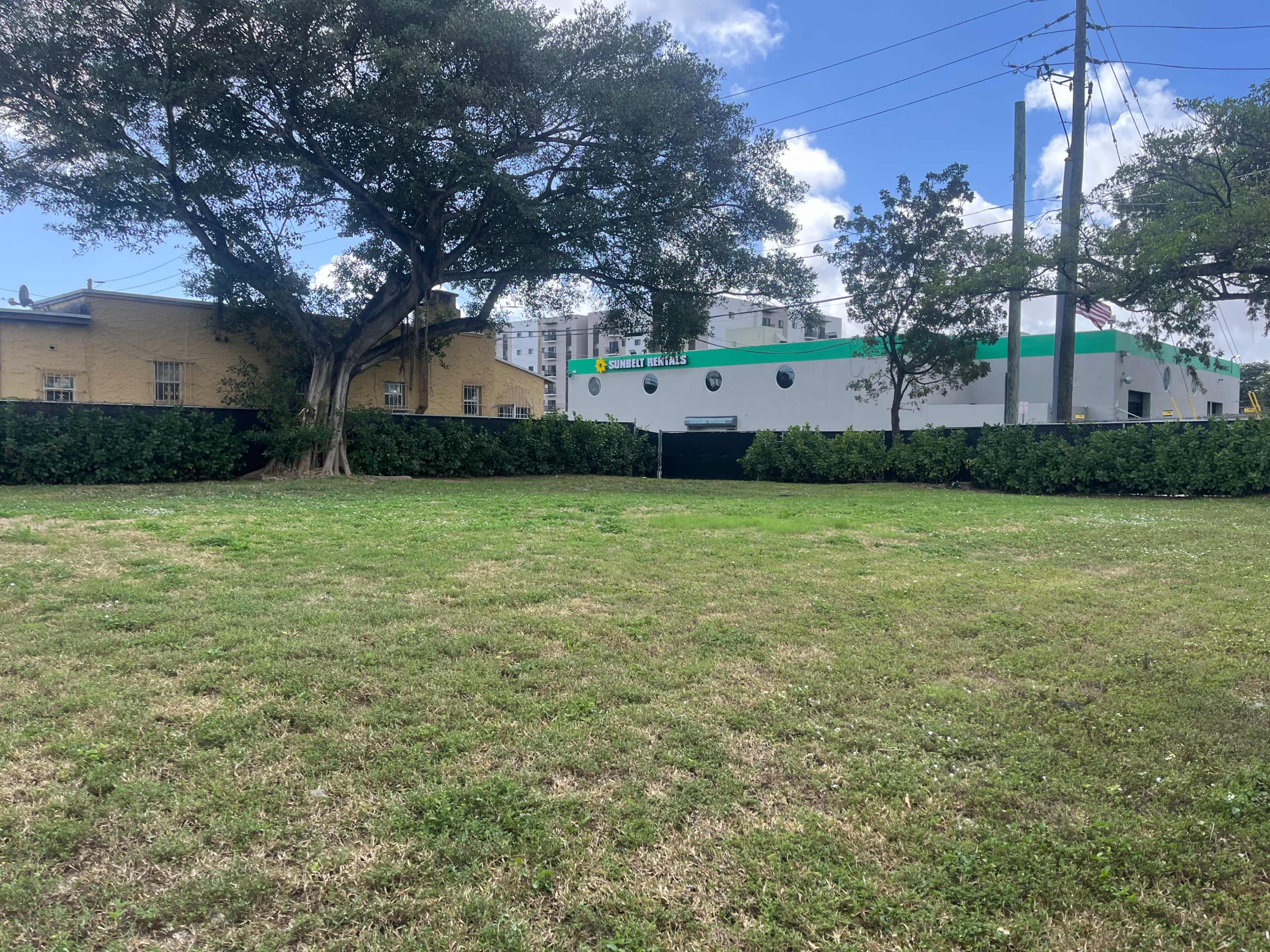 Allapattah-Wynwood Outdoor Flex-Space Image in Allapattah, Miami, FL