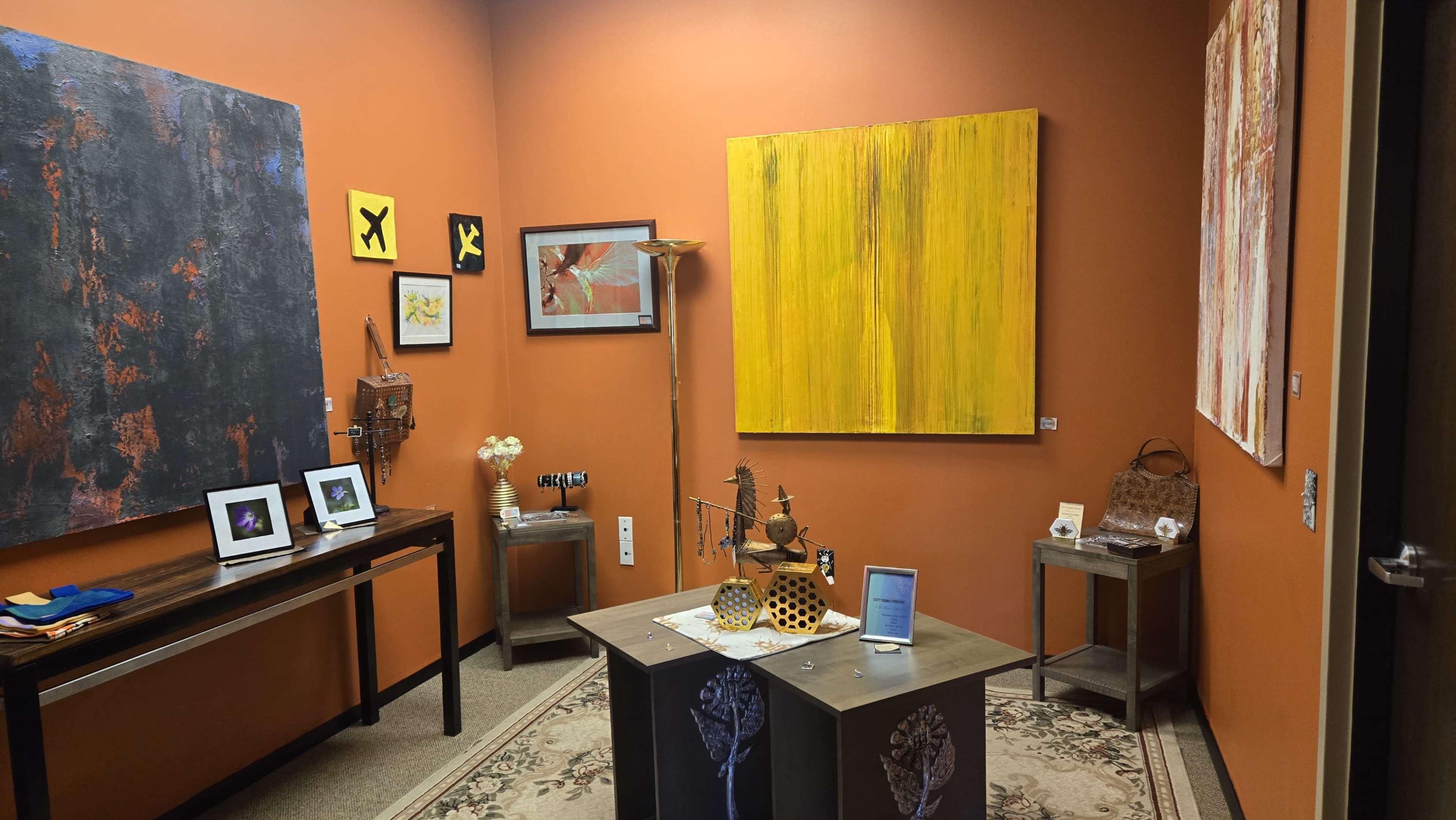 ART Gallery for Events Corporate or Personal in a prime location Image in Bath Township, Akron, OH