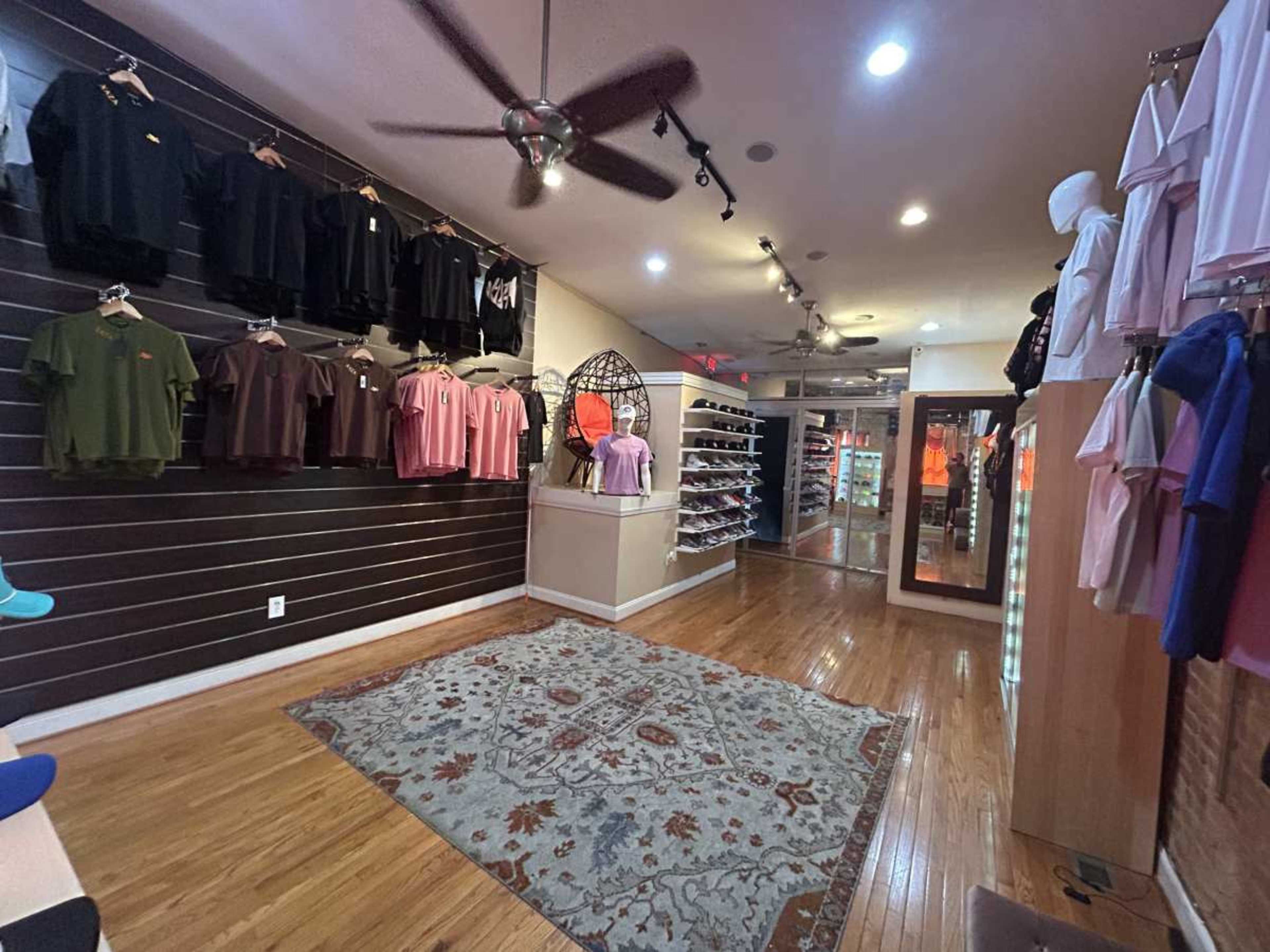 Xaza Secret Garden Image in Northwest Washington, Washington, DC, DC