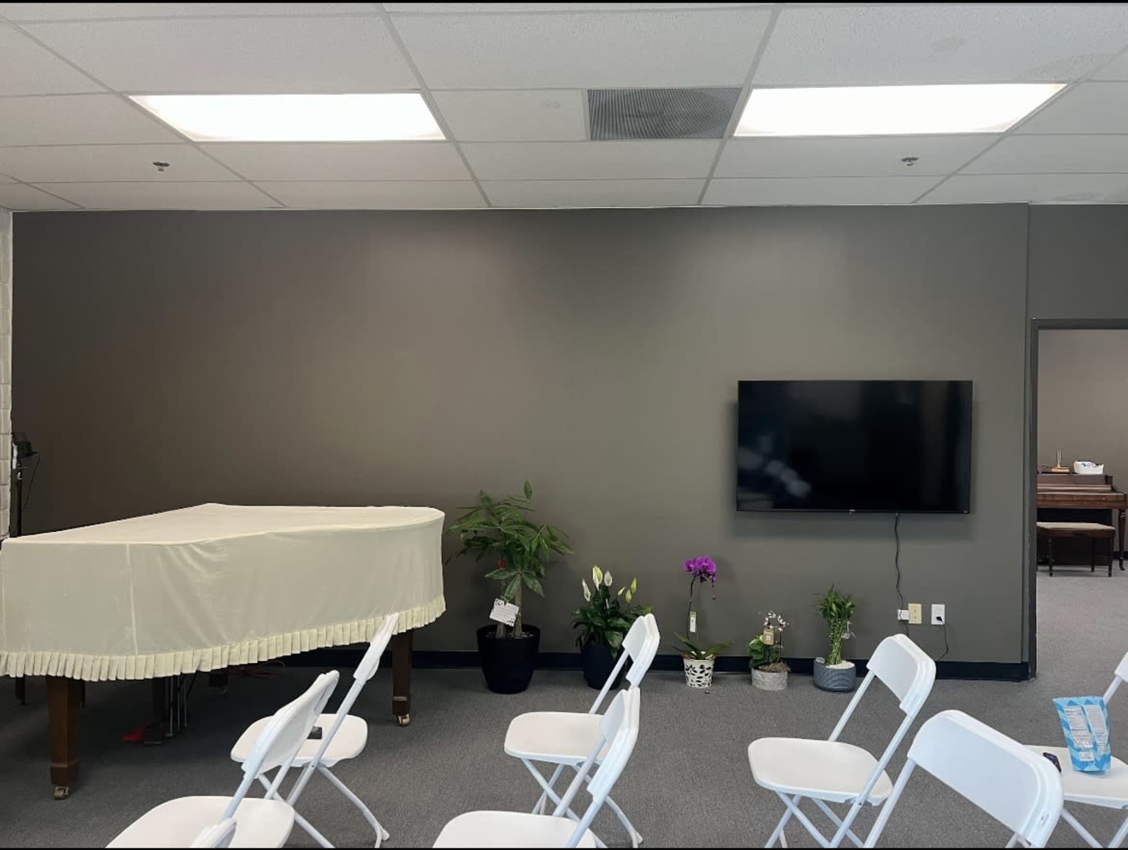 Music Studio for Recitals, recording sessions, rehearsals Image in El Monte, El Monte, CA