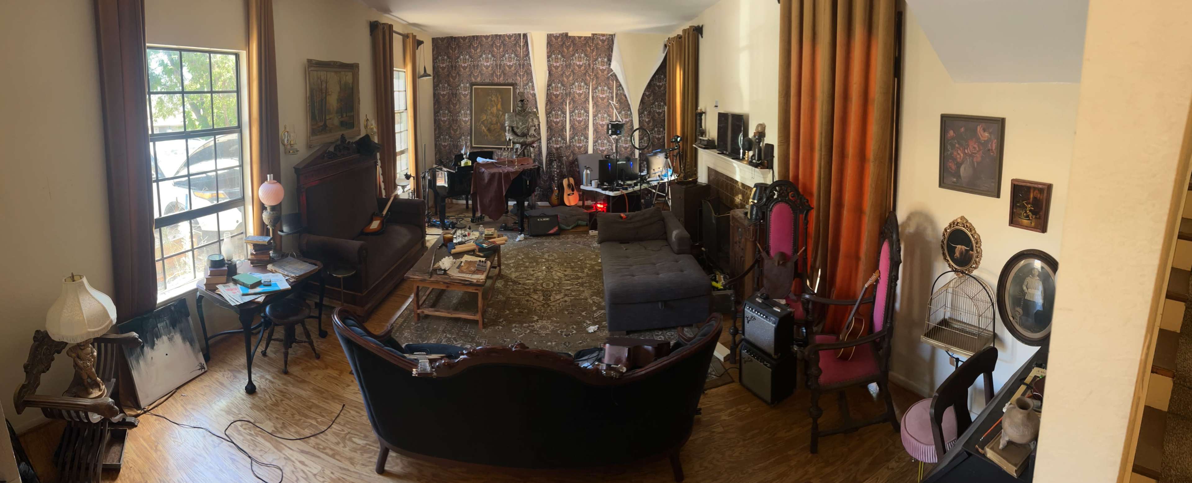 Medieval/Dark Academia Themed Livingroom Image in Del Rosa, San Bernardino, CA