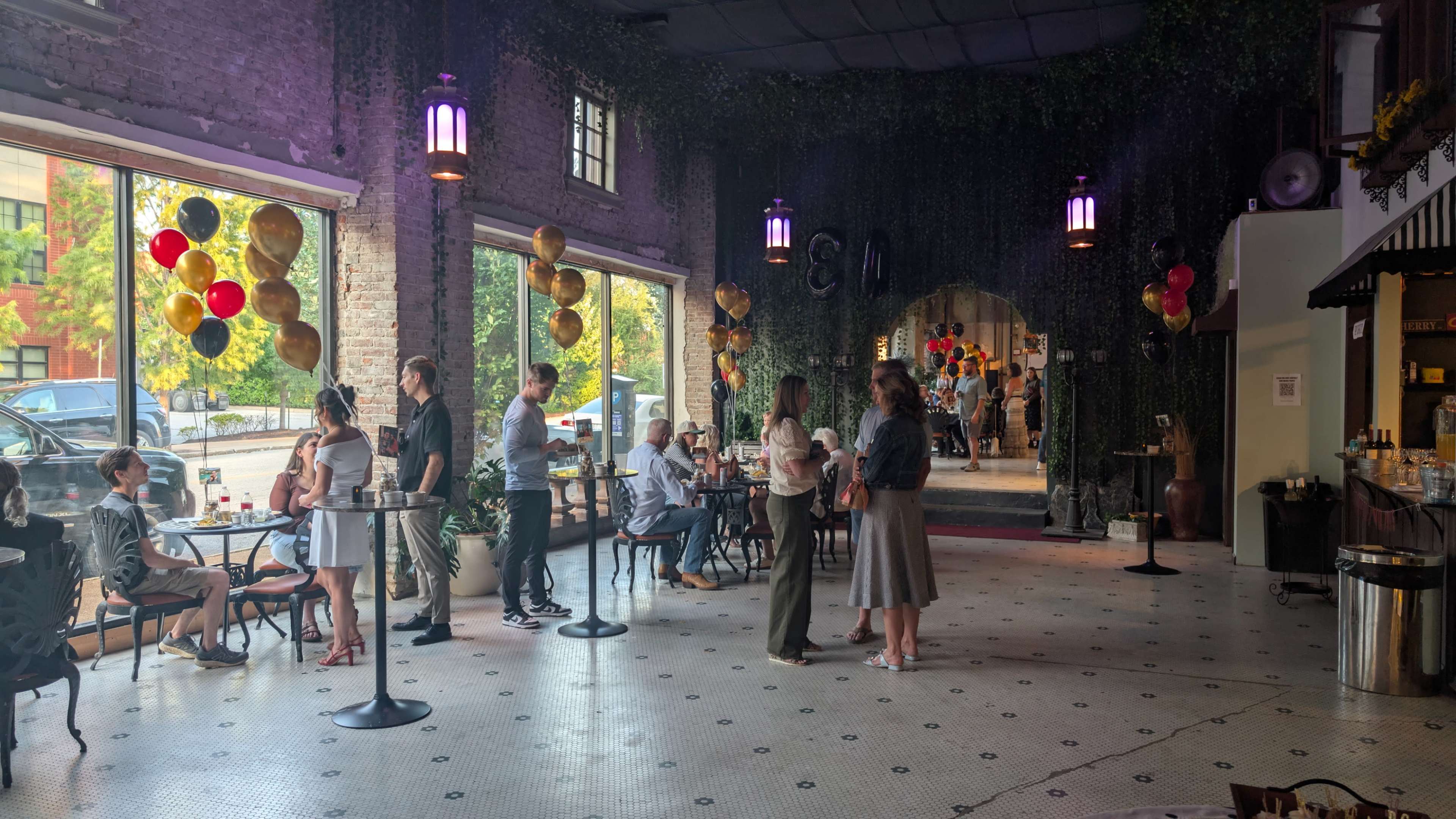 Midtown Cafe & Automotive Gallery Image in Midtown, St. Louis, MO