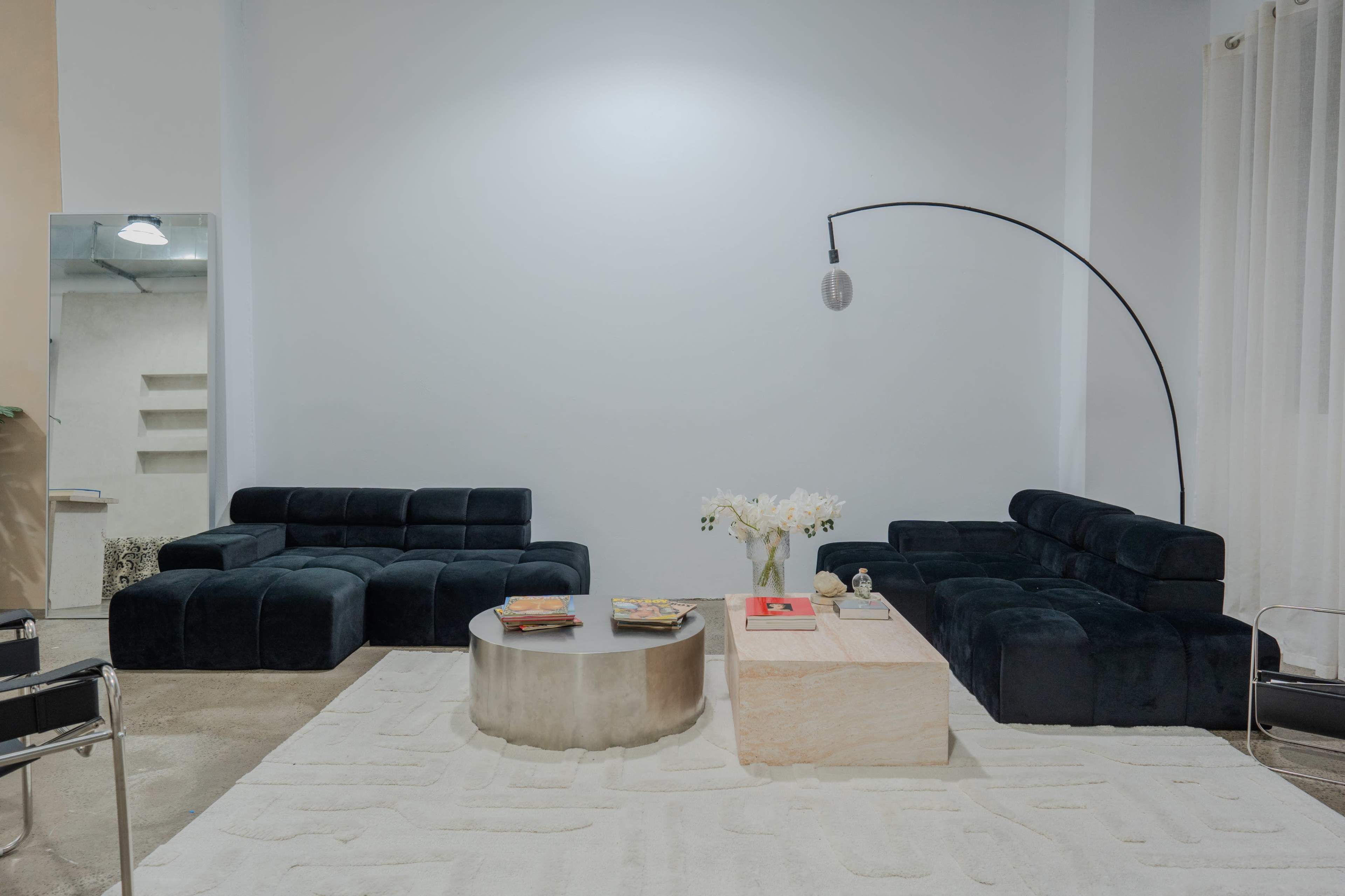 FREE EXTRA HOUR *** Content Studio with Cyclorama, Furniture, Props + MORE in Alexandria Image in Alexandria, Alexandria, NSW