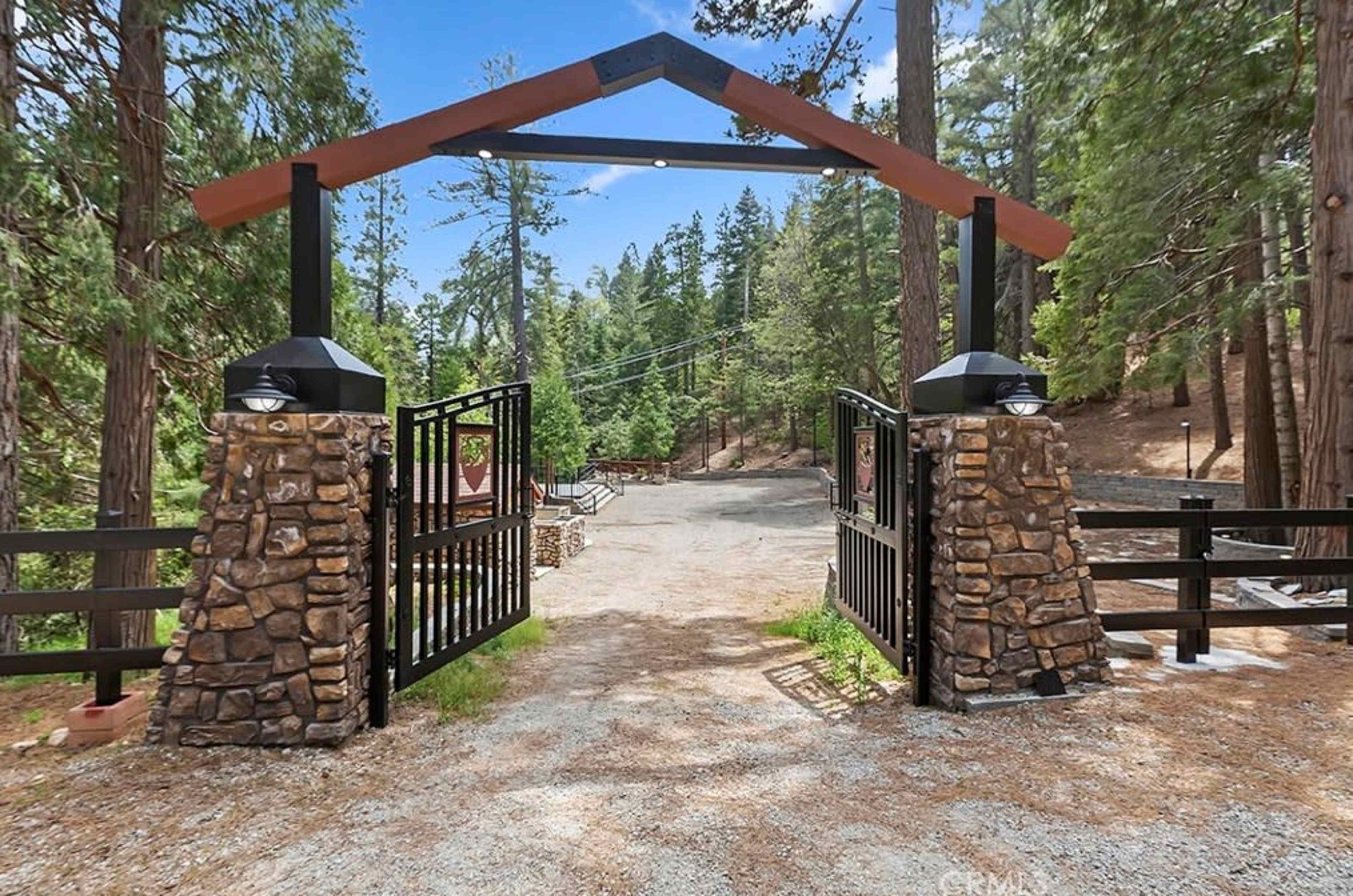 Outdoor space in Forest Setting - Wedding, Engagement, Party, PhotoShoots, BDays, Baby Showers,  Celebrations Image in Lake Arrowhead, Lake Arrowhead, CA