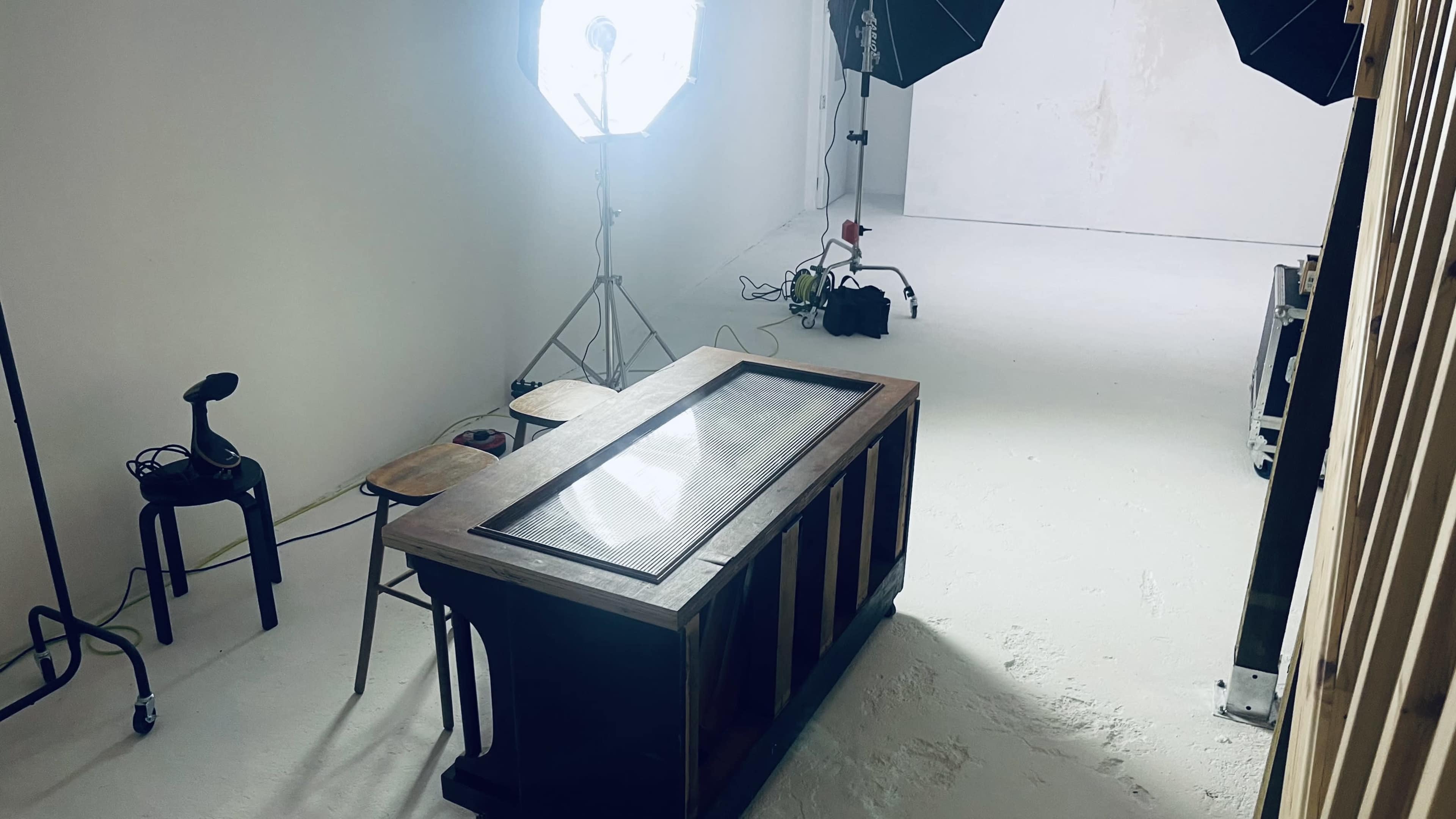 520 sq ft blackout photographic studio on Hackney road Image in London, London, ENG