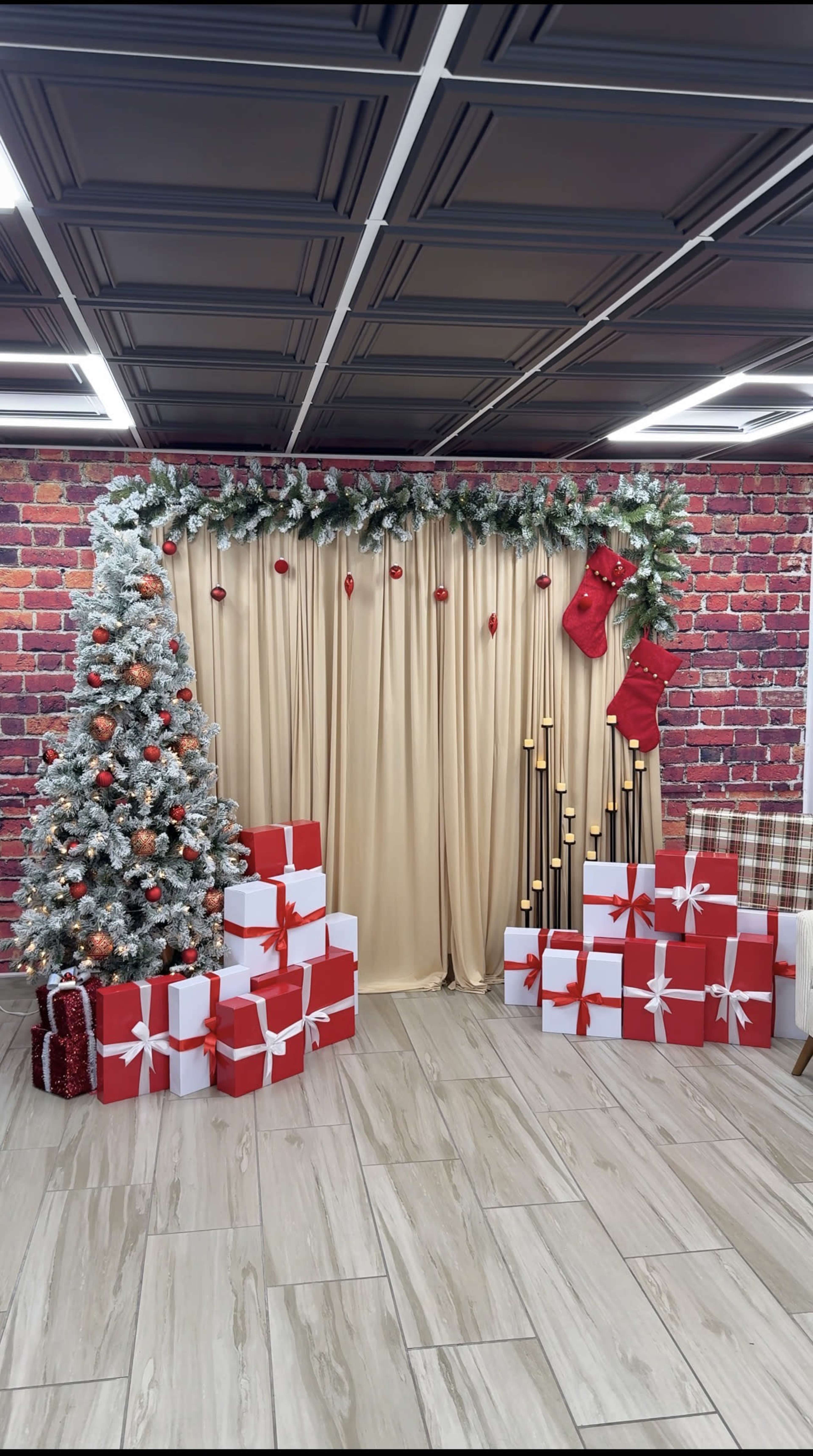 Christmas photo studio Image in El Cajon, El Cajon, CA