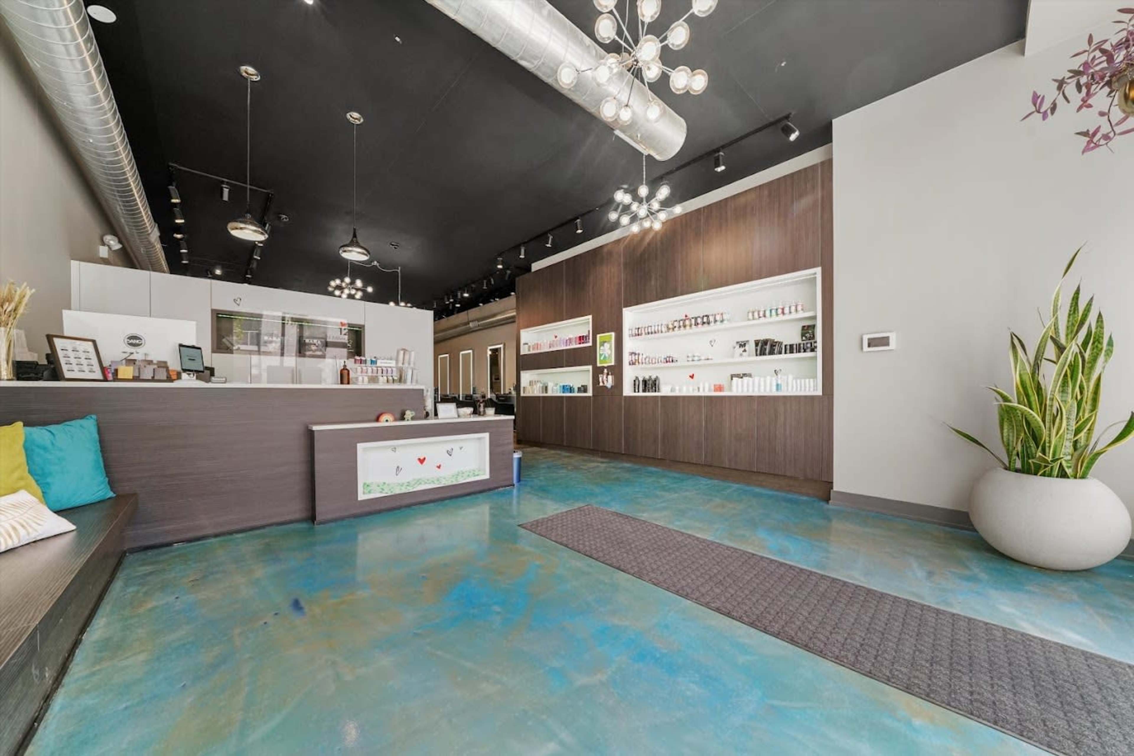 Trendy Wicker Park Hair Salon Image in West Town, Chicago, IL