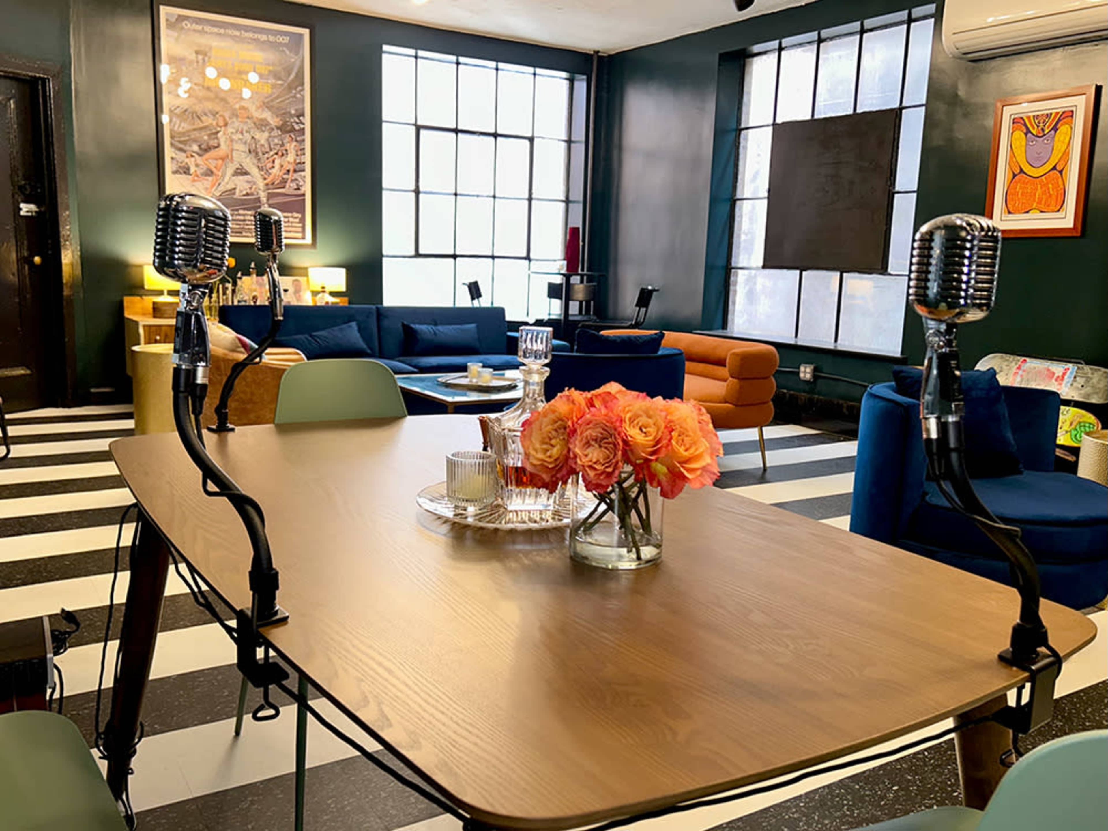 Whiskey Club / Lounge, 600 Square Feet on the Upper West Side Image in Upper West Side, New York, NY