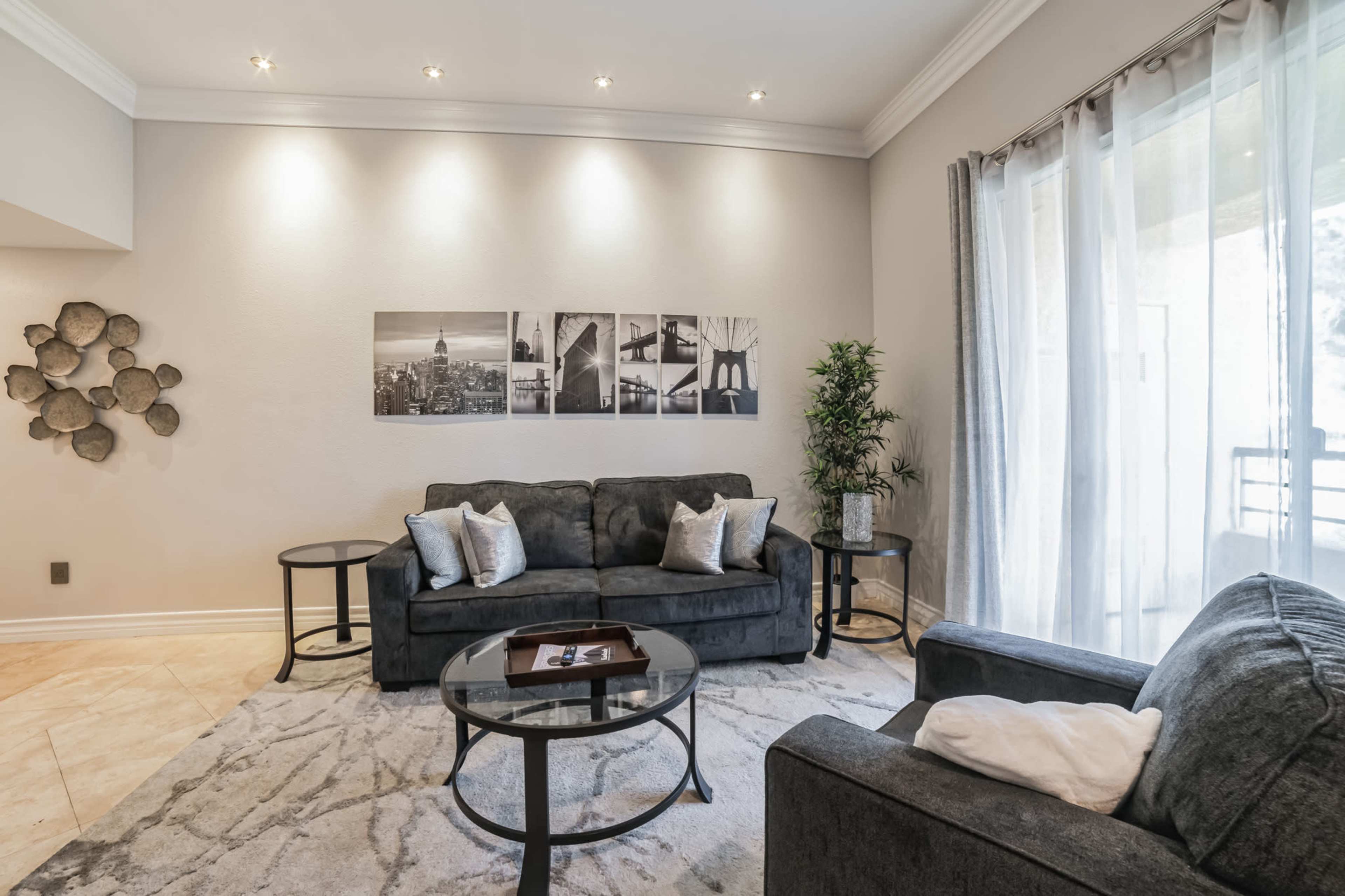 Meridian Condos Top Floor Condo Strip View! Image in Paradise, Las Vegas, NV