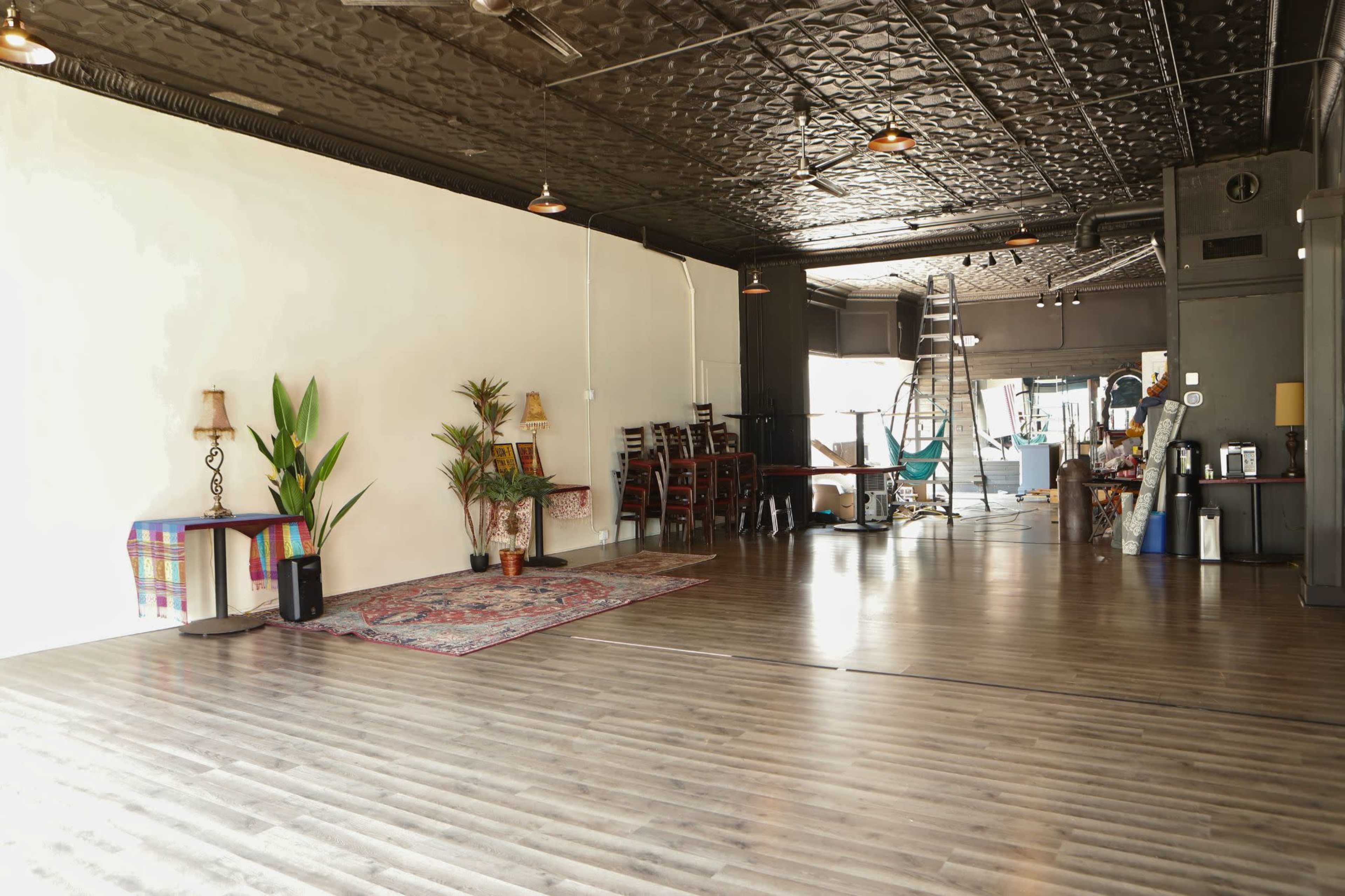 Downtown Aurora Gathering Space Image in Aurora Township, Aurora, IL