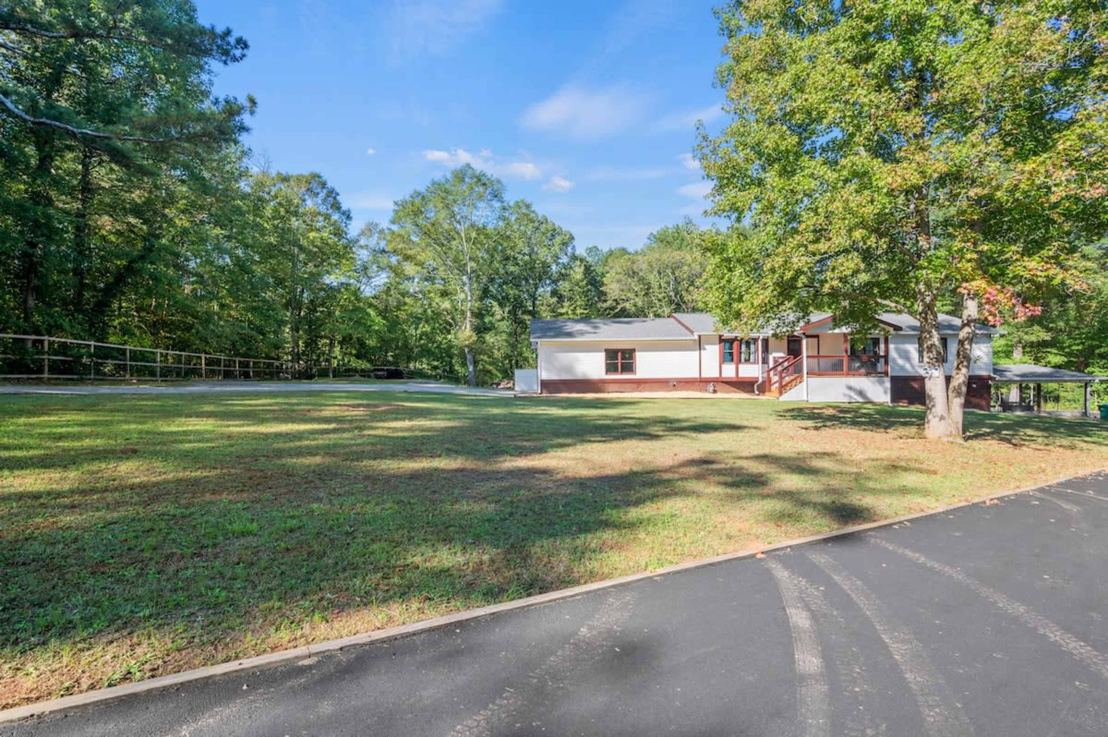 Rancho Atlanta on 13 acres Image in , Ellenwood, GA