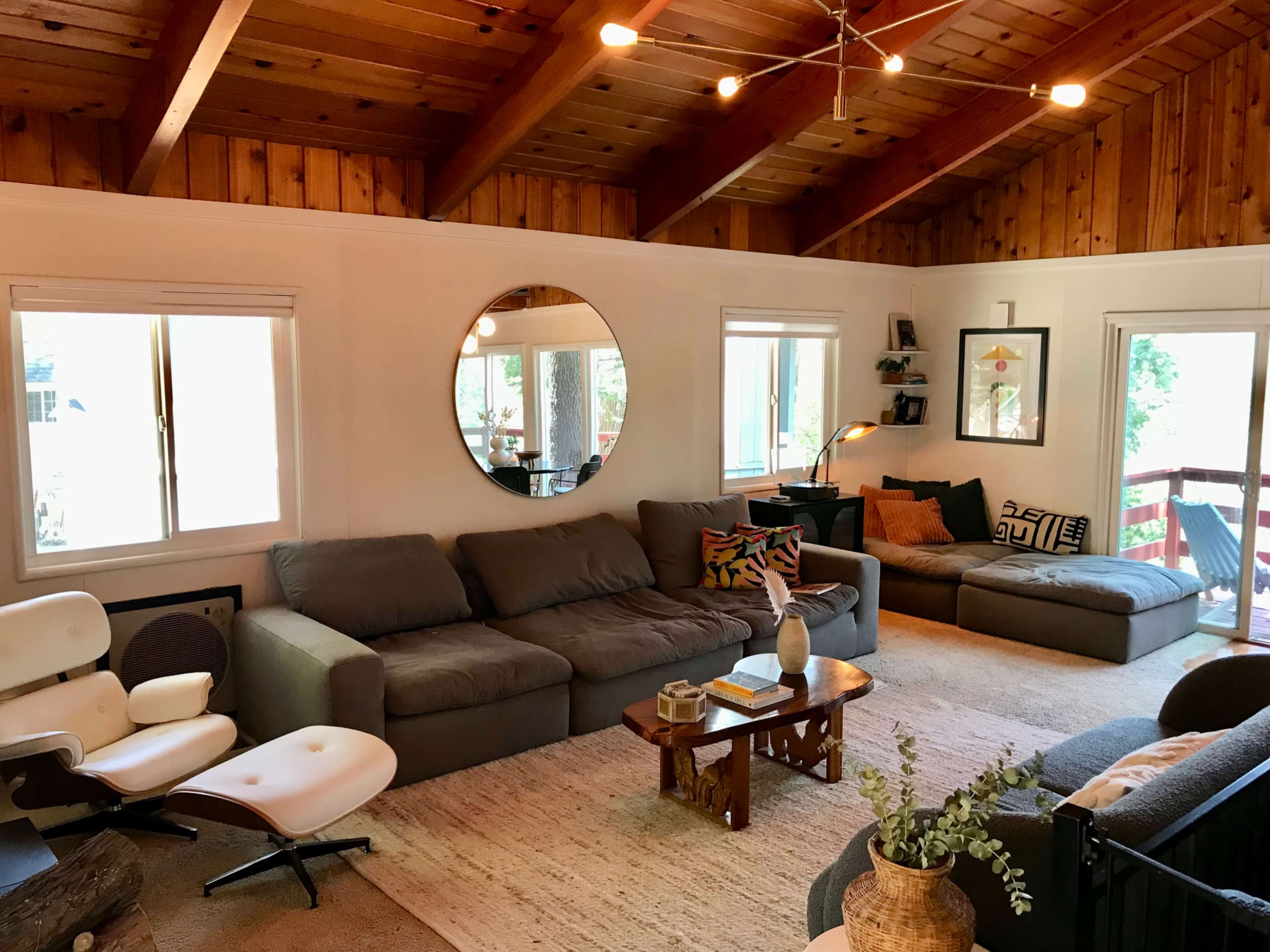 Stylized Modern Cabin w/ Hot Tub, Swing & Unique Spaces – Ideal for Content, Photo, Film & Brand Shoots Image in Crestline, Crestline, CA