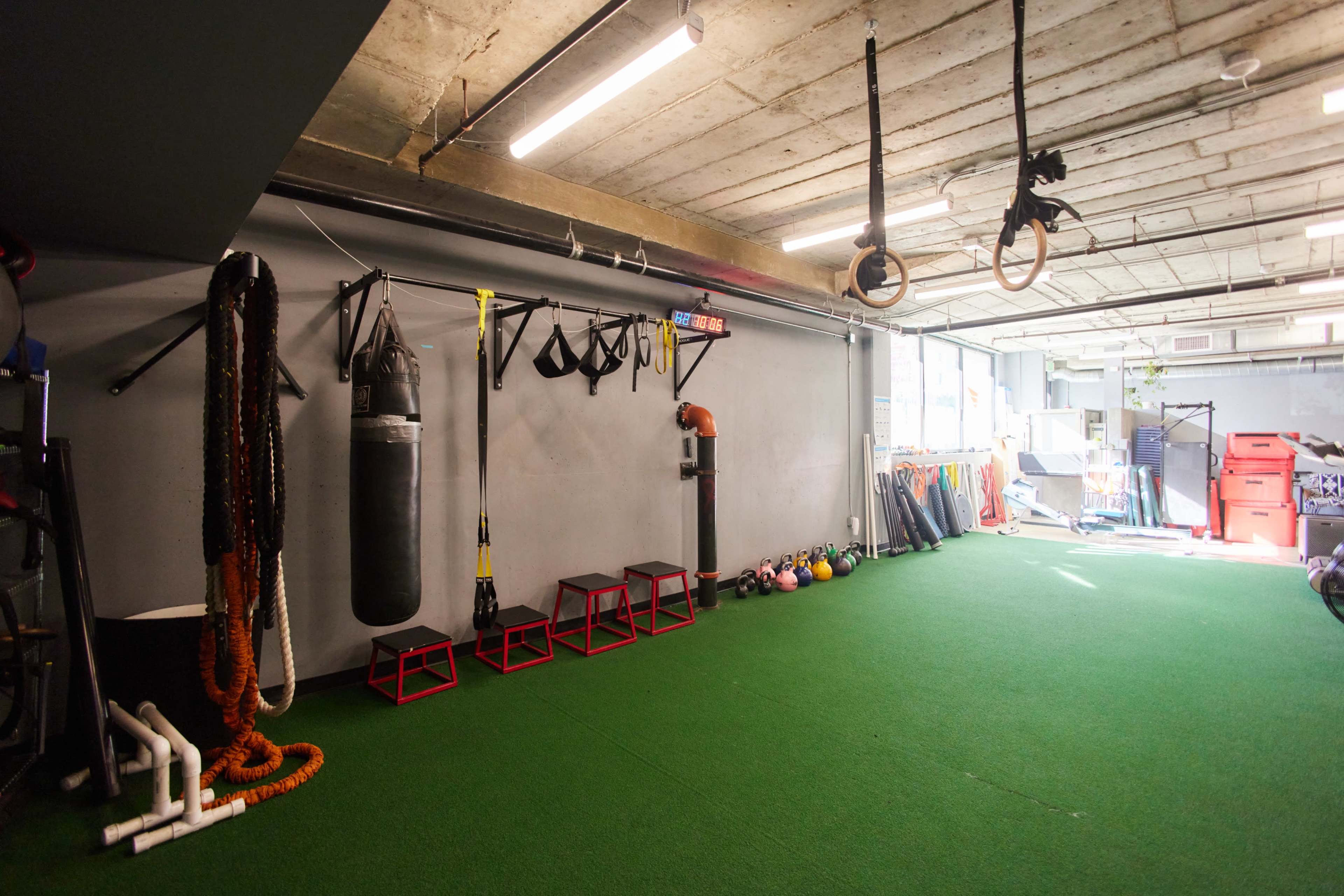 Koreatown Athletic Training Facility Image in Wilshire Center, Los Angeles, CA