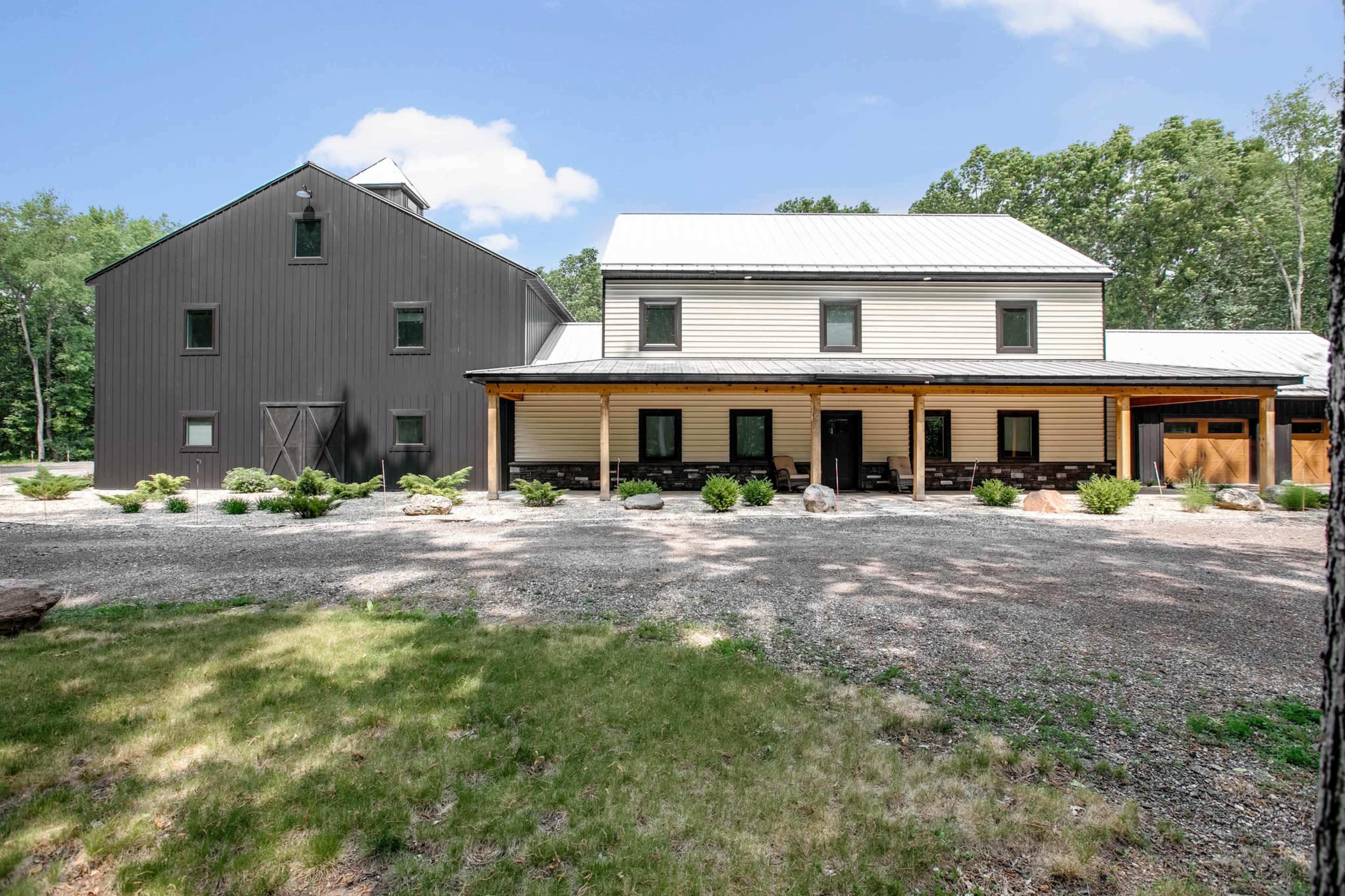 The Black Oak Estate Image in Niles Township, Niles, MI