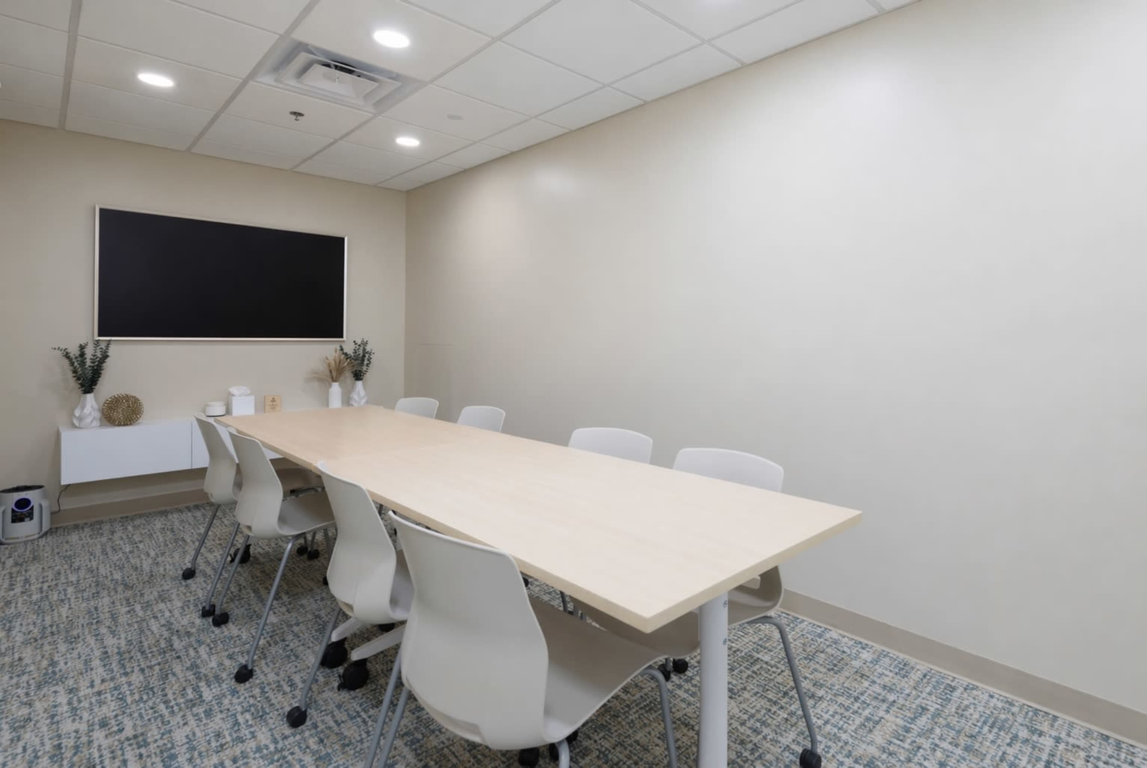Conference Room for Clinical Groups, Trainings & Meetings Image in Wawaset Park, Wilmington, DE