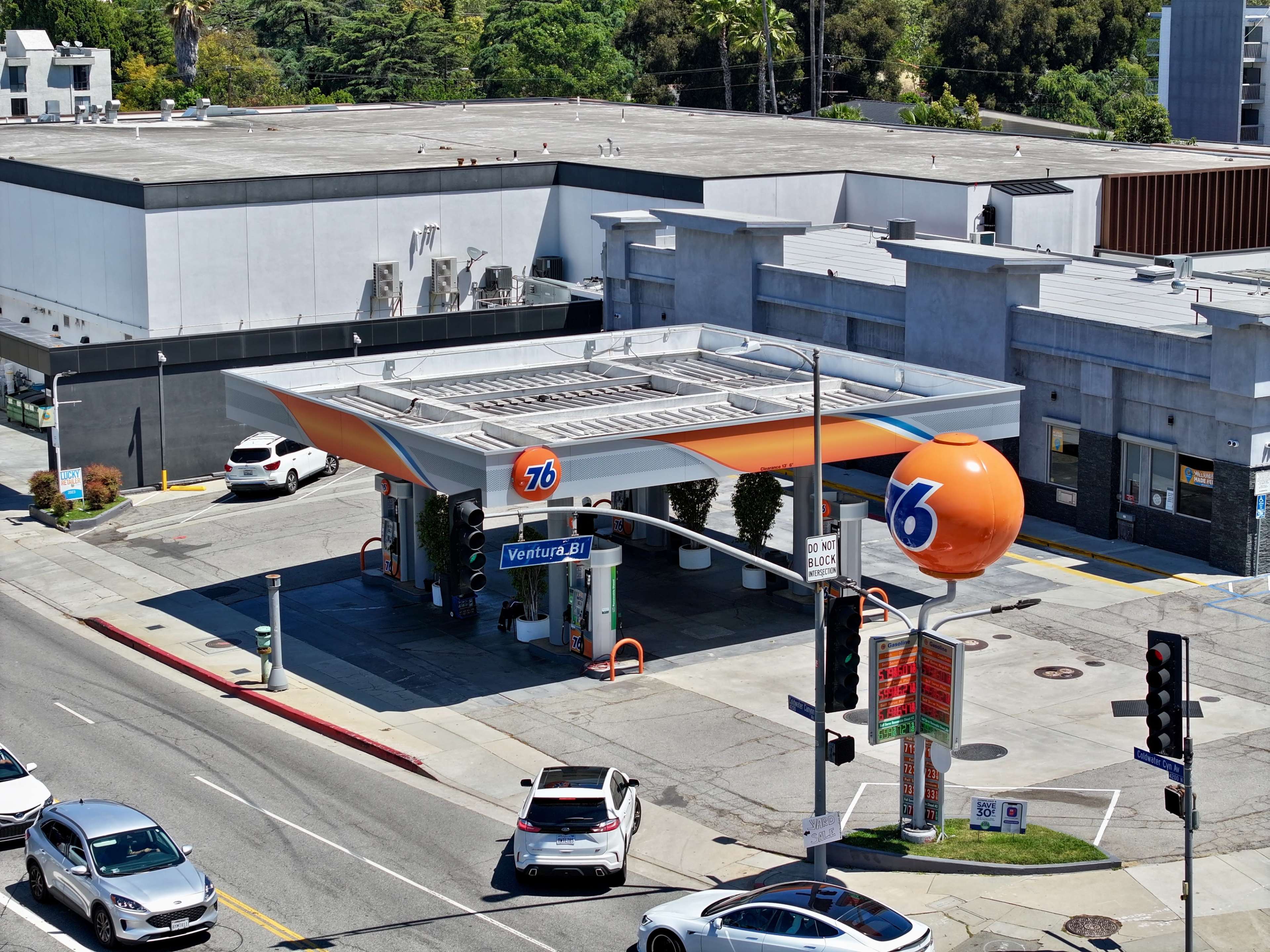 503DTLA | Gas Station & Convenience Store, Studio City, CA