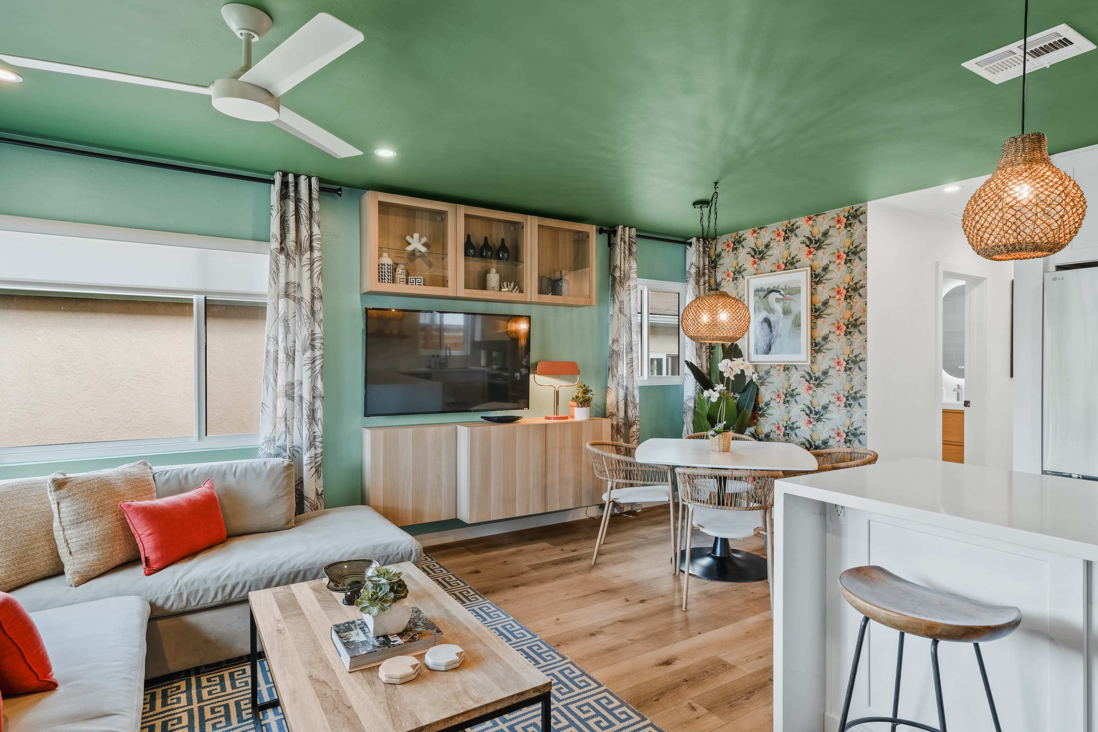 Sunset Breeze Bungalow, Walk to Sunset Cliffs Image in Point Loma Heights, San Diego, CA