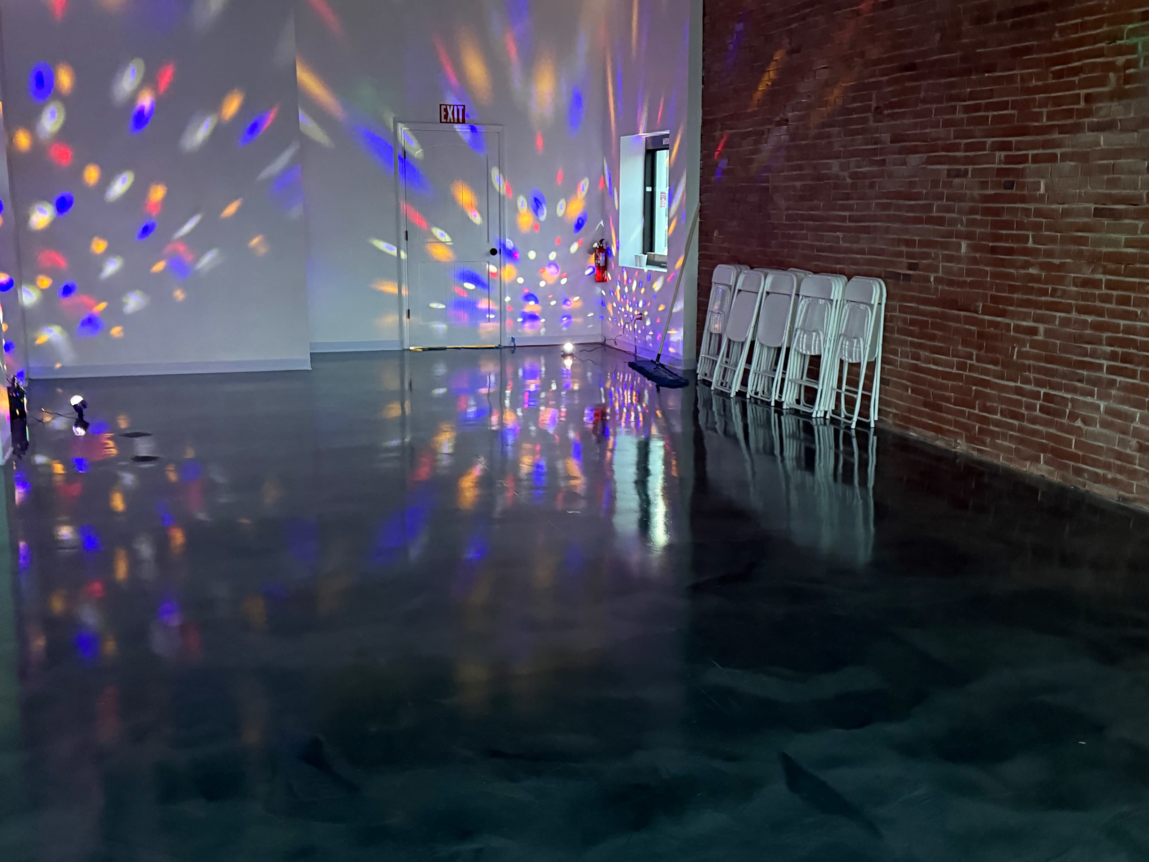 Charming Historic Building With Modern Style For All Your Events or Workshops Image in Monroe Township, Winfield, MO