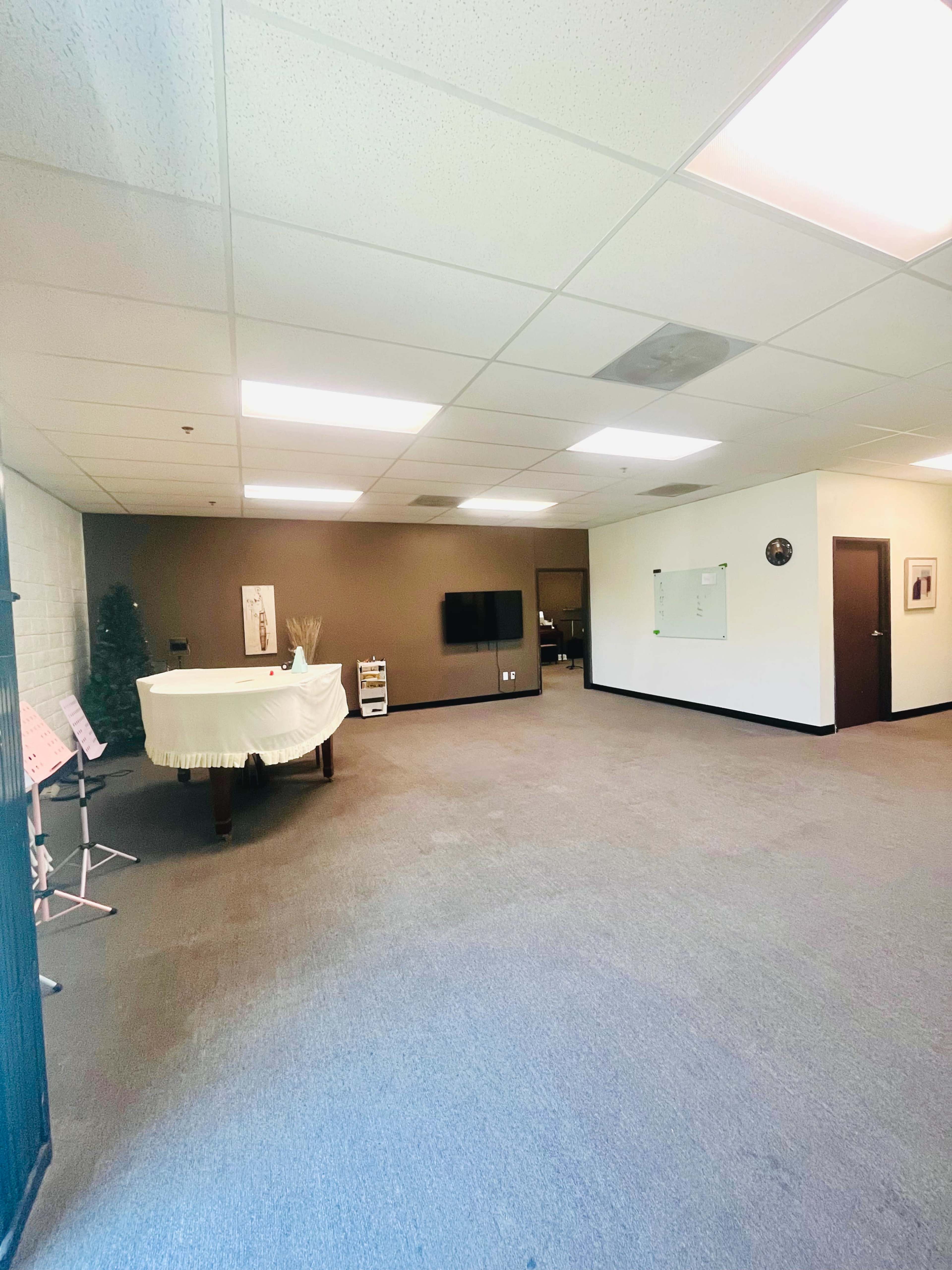 Music Studio for Recitals, recording sessions, rehearsals Image in El Monte, El Monte, CA