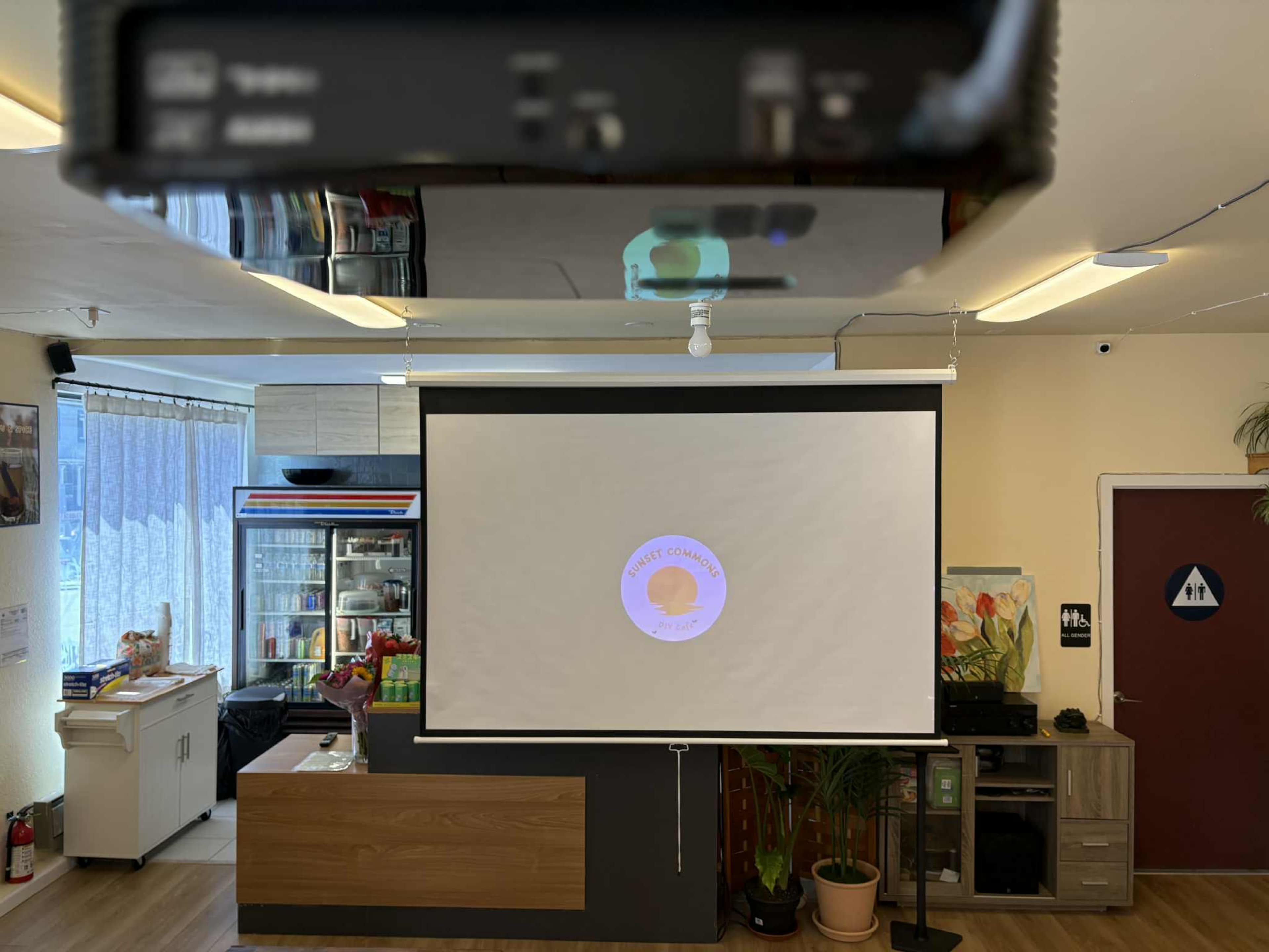 Unique and Cozy Arts & Crafts Shop Image in Inner Sunset, San Francisco, CA