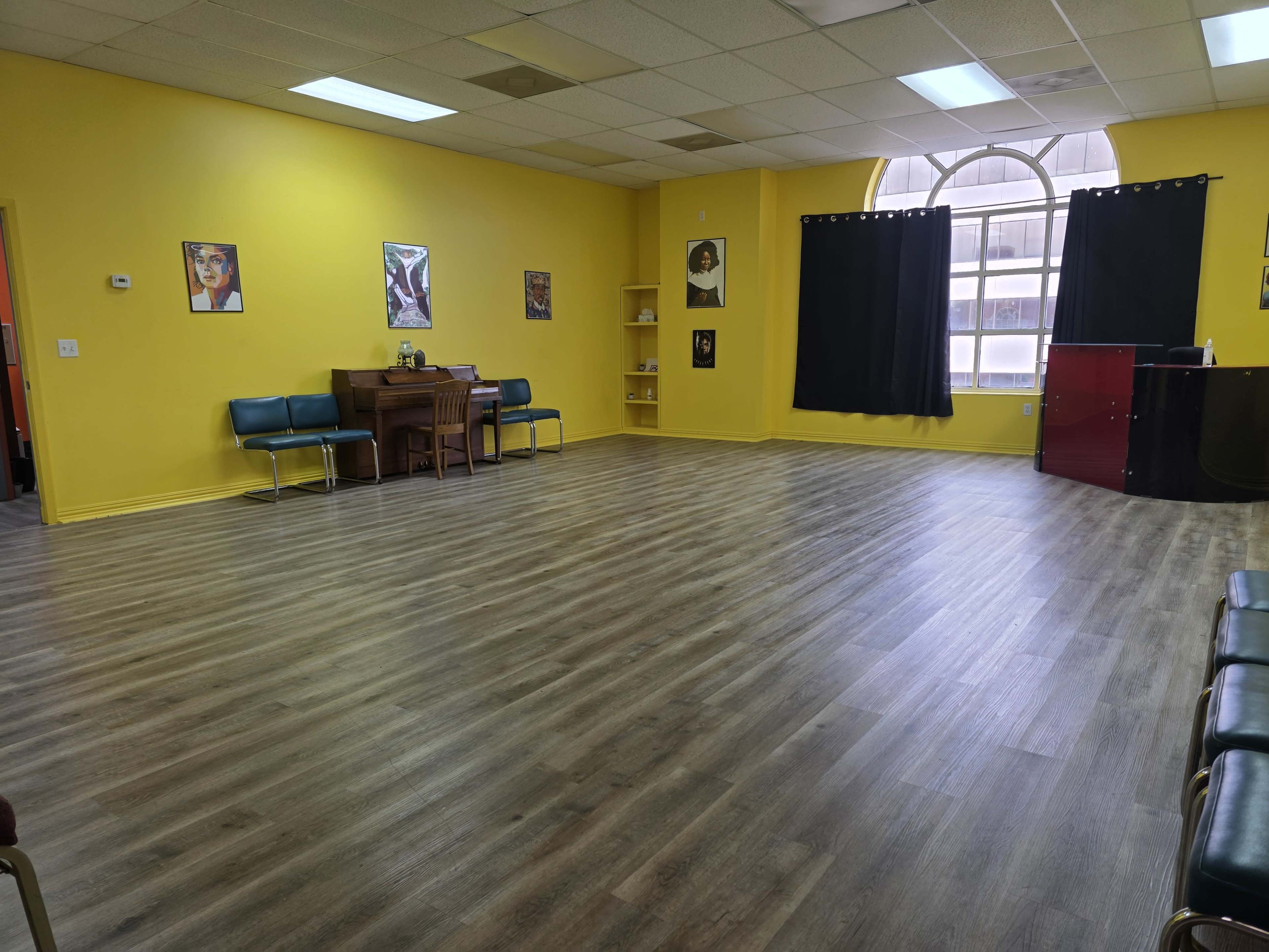 Modern Open Studio for Rehearsals, Classes & Intimate Events Image in Eldridge / West Oaks, Houston, TX