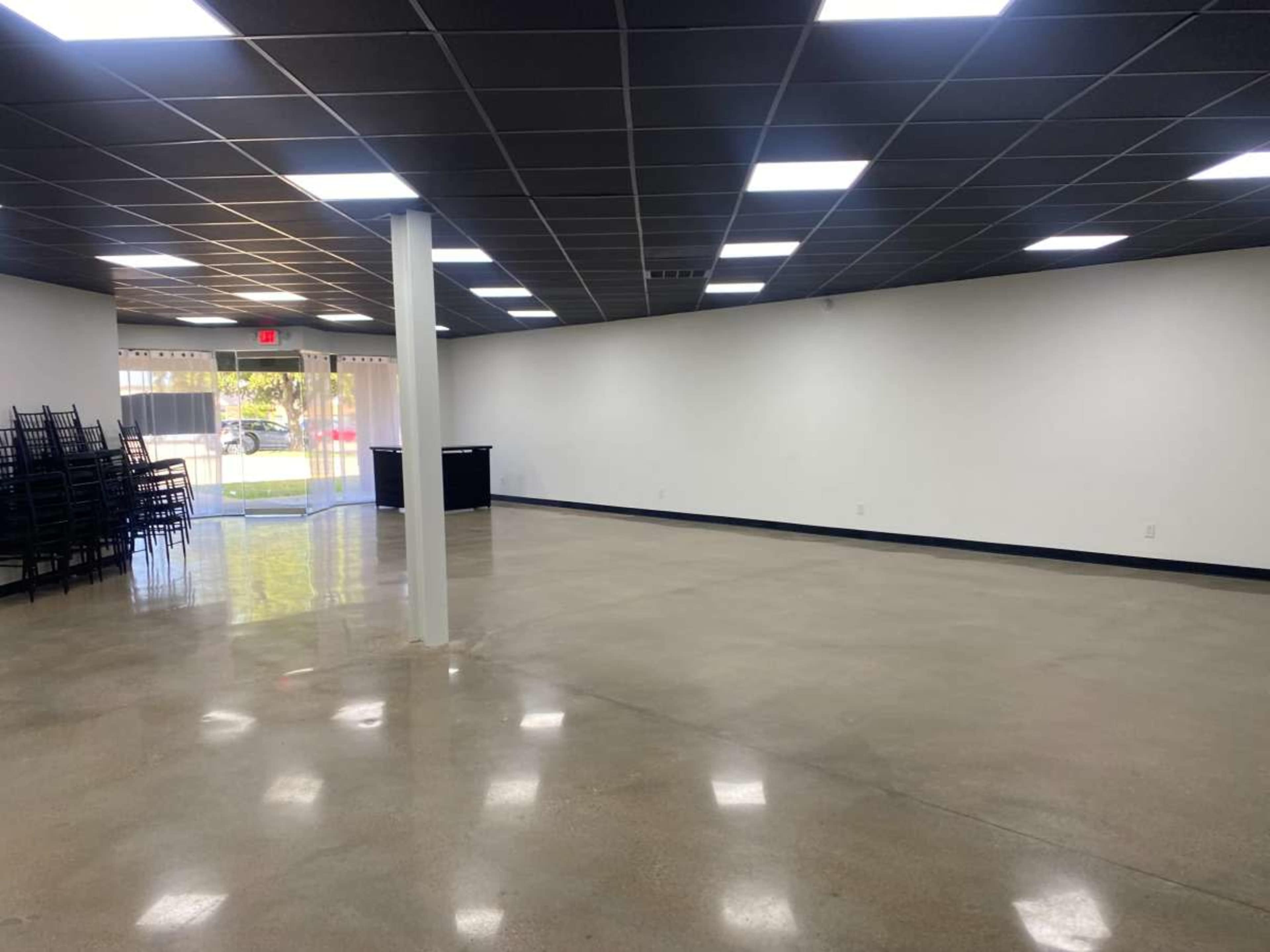 Intimate, Brights, Spacious Image in DeSoto, DeSoto, TX