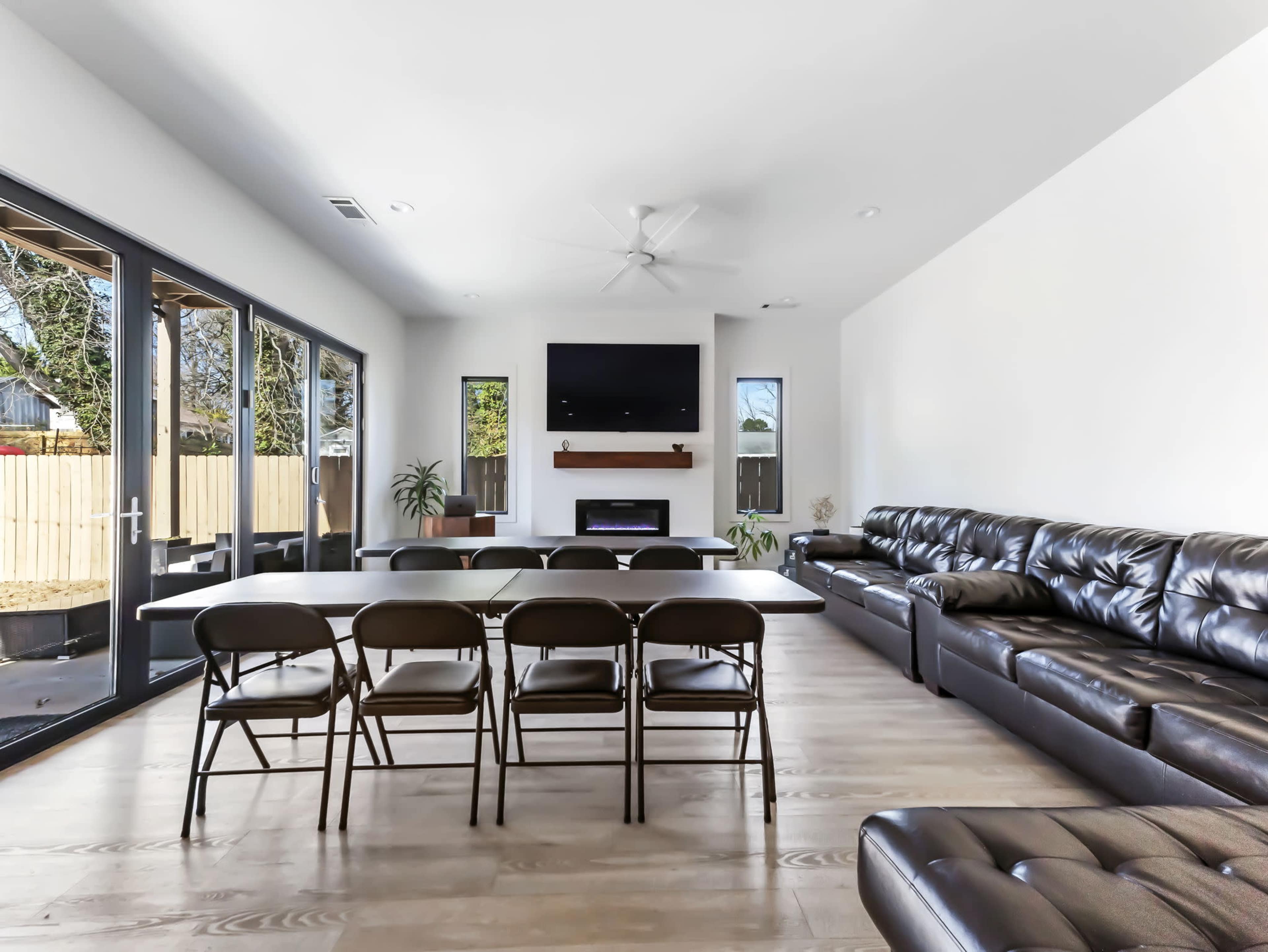 Westside Modern Home with a Farm House Touch Image in Westview, Atlanta, GA