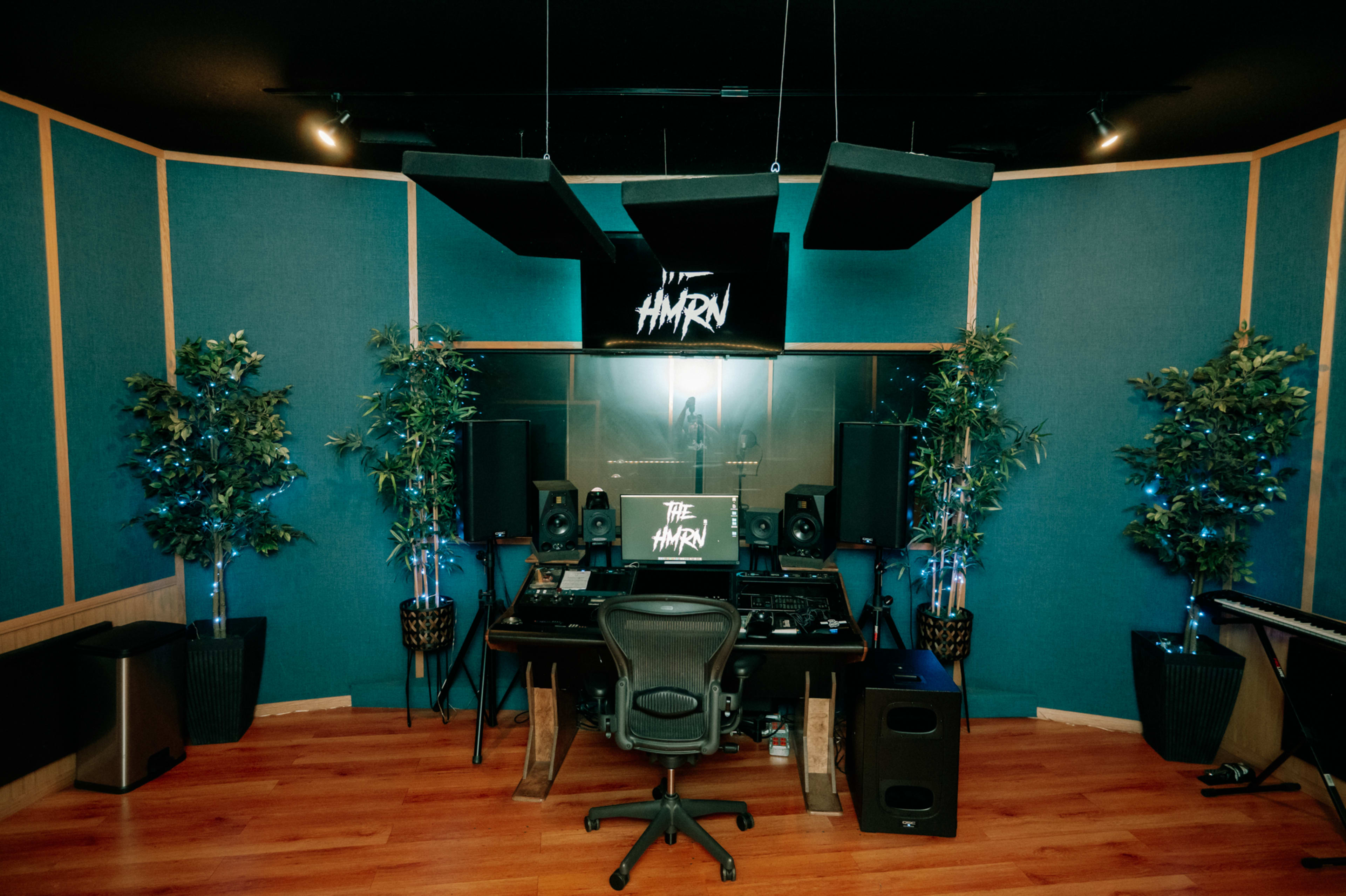 High-End Recording Suite w/ Spacious Booth & Premium Gear | The HMRN A Room Image in Burbank, Burbank, CA