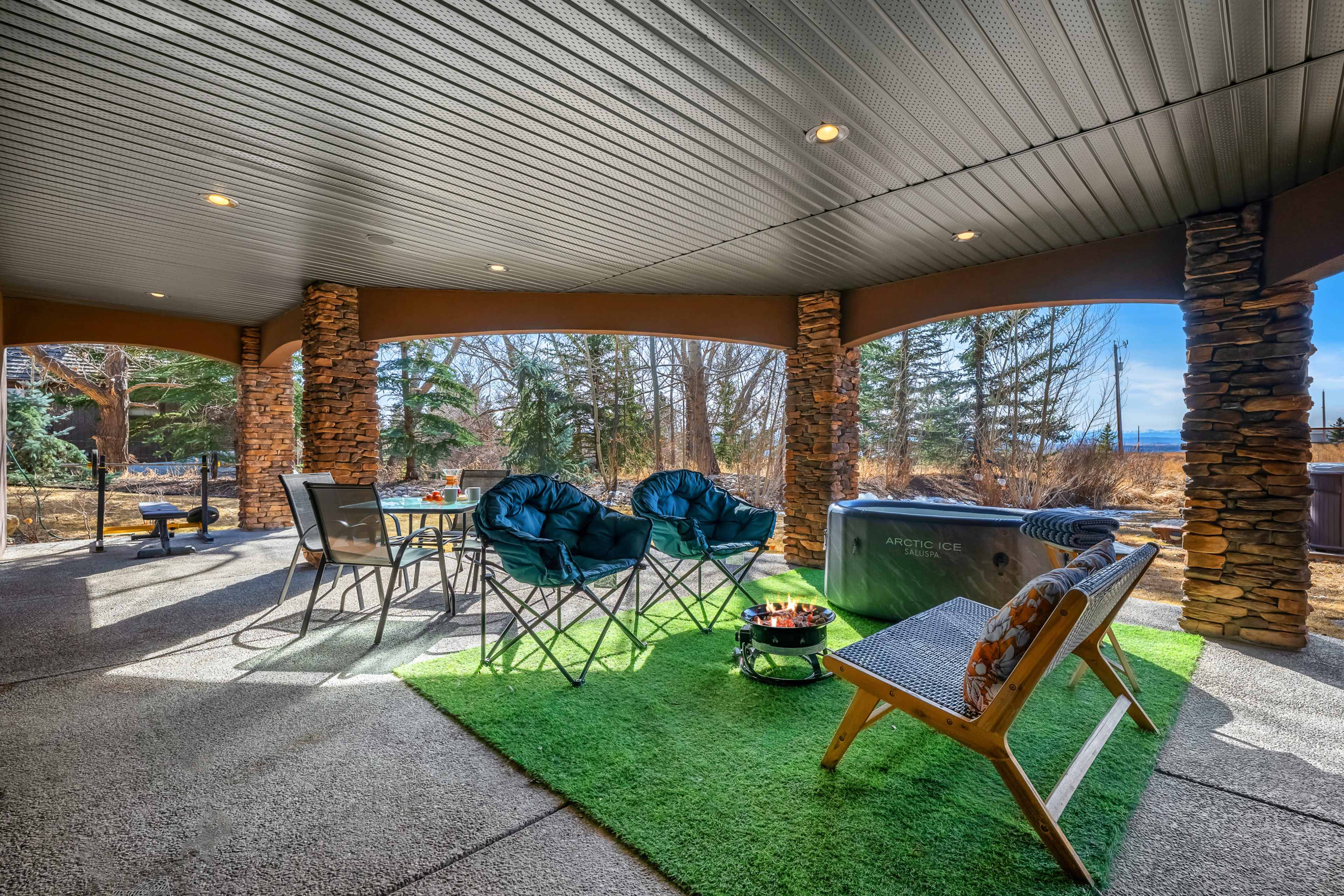 Private Yoga Studio + Nordic Spa | Natural Light + Mountain Views Image in Southwest Calgary, Calgary, AB