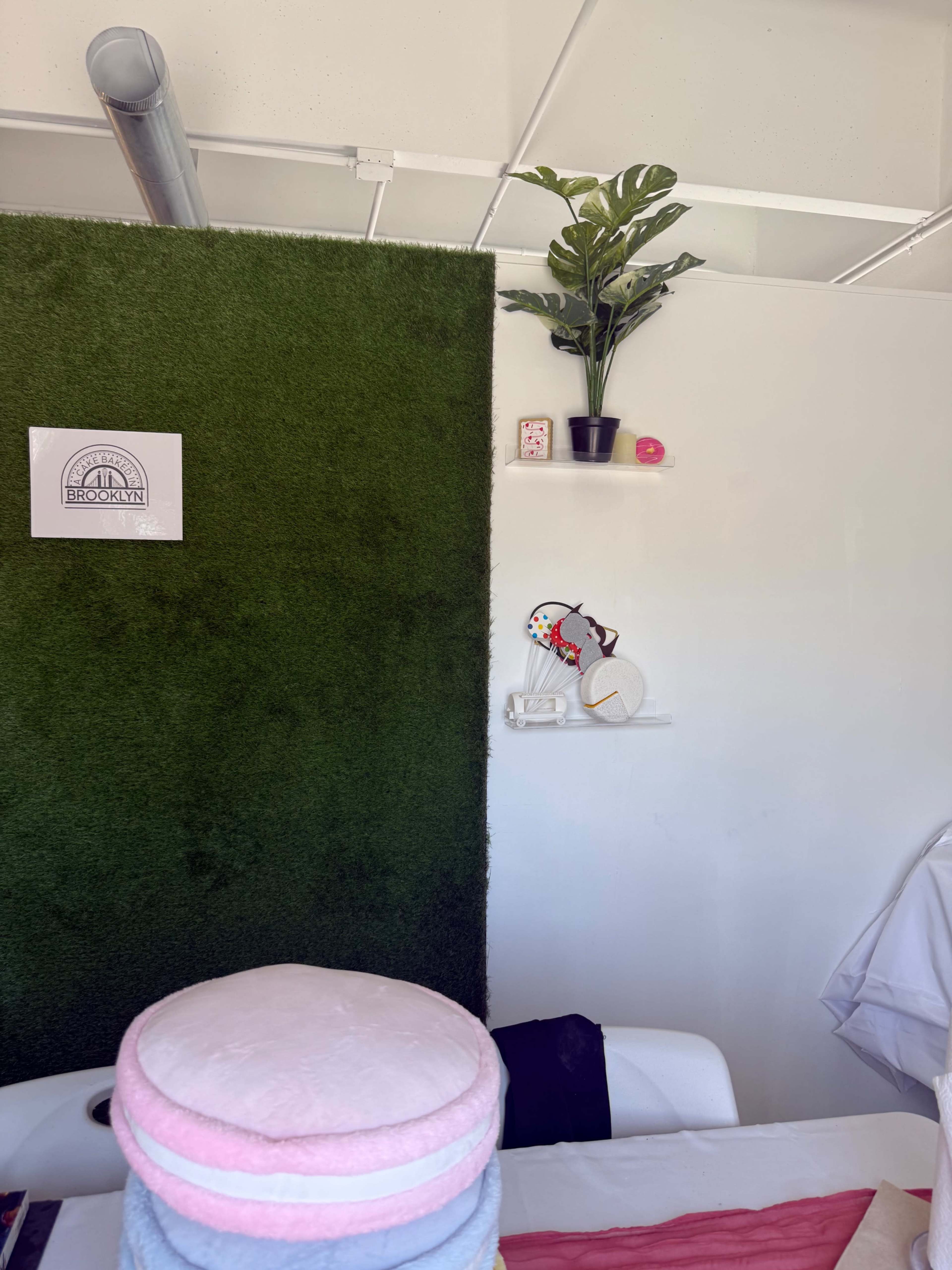 Bright Sprinkle Studio for Classes, Meeting or Photography Image in Dania Beach, Dania Beach, FL