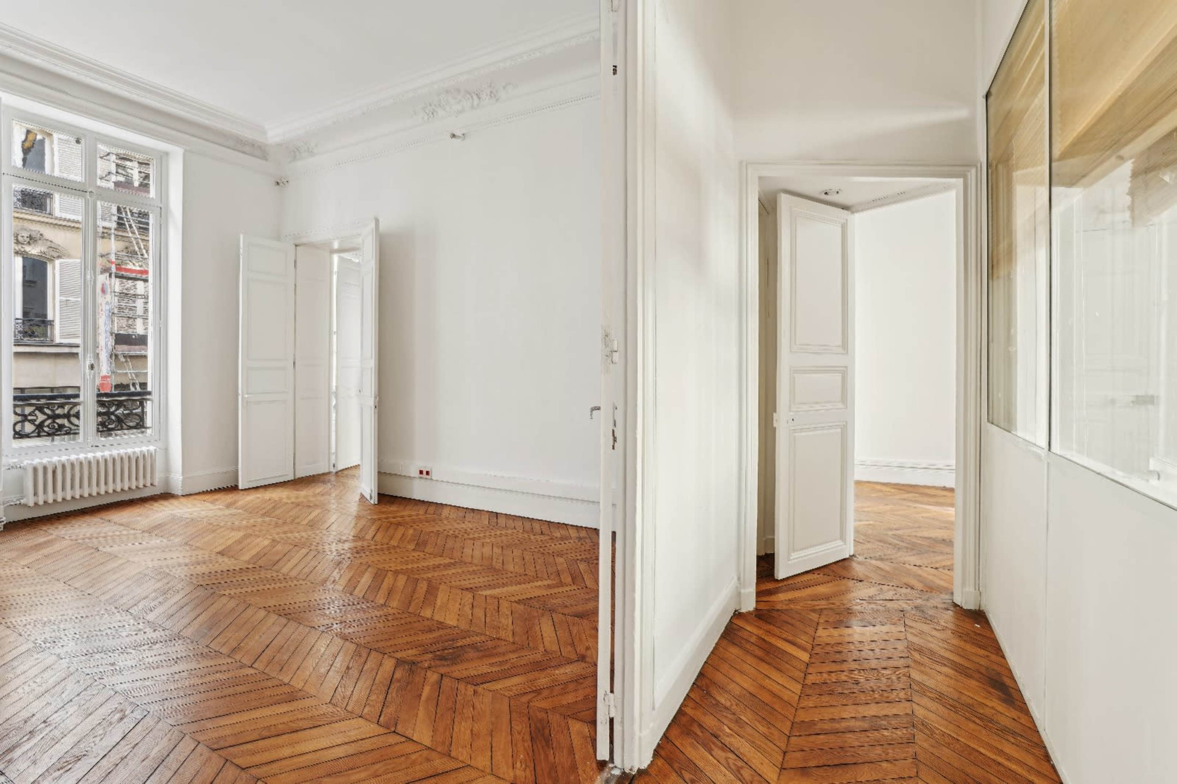 Appartement Haussmannien avec parquet - 175 m² modulables Image dans Arts-et-Métiers, Paris, 