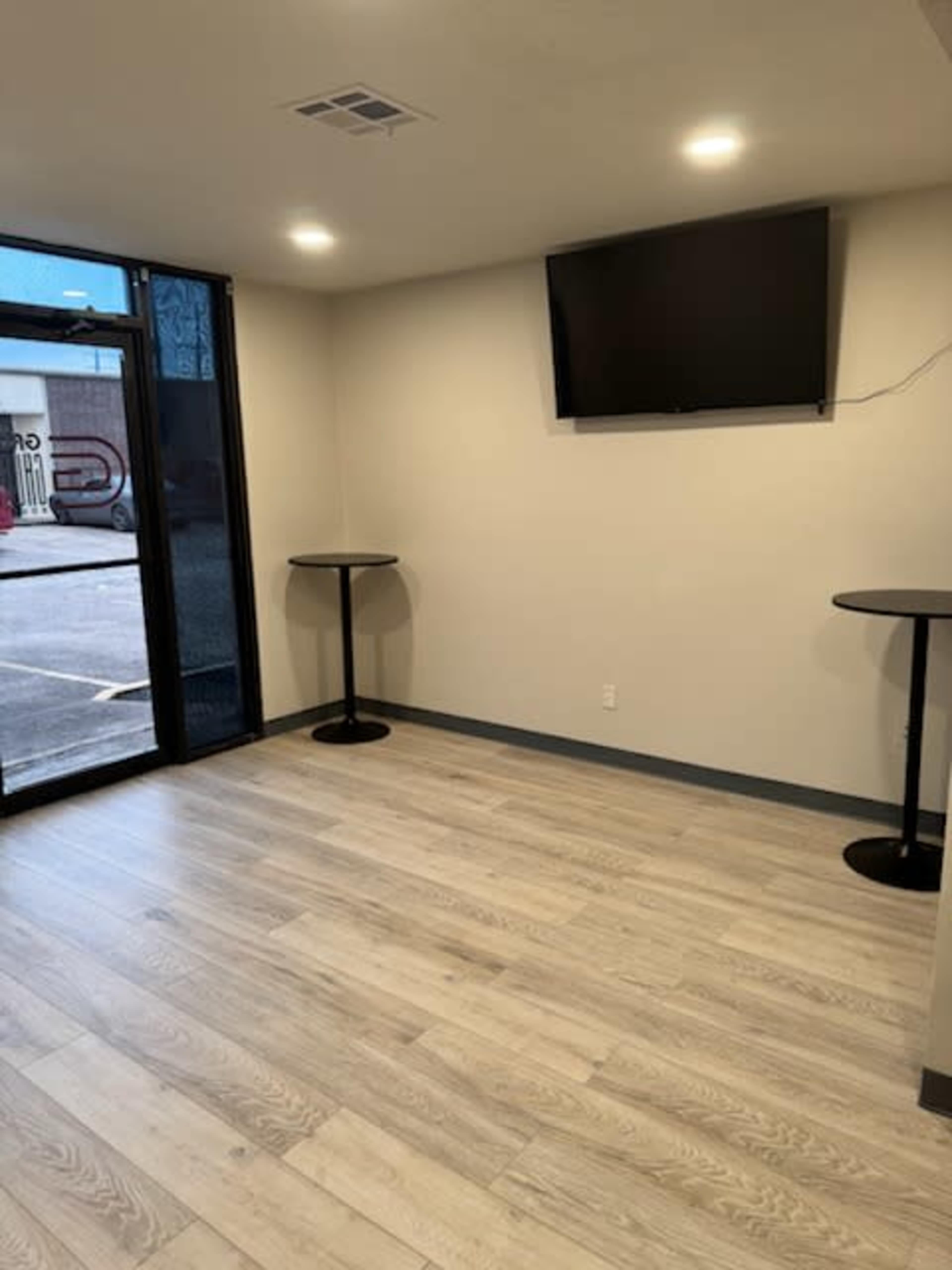 Worship Space with Office Space/Flex Space Image in Iah / Airport Area, HUMBLE, TX