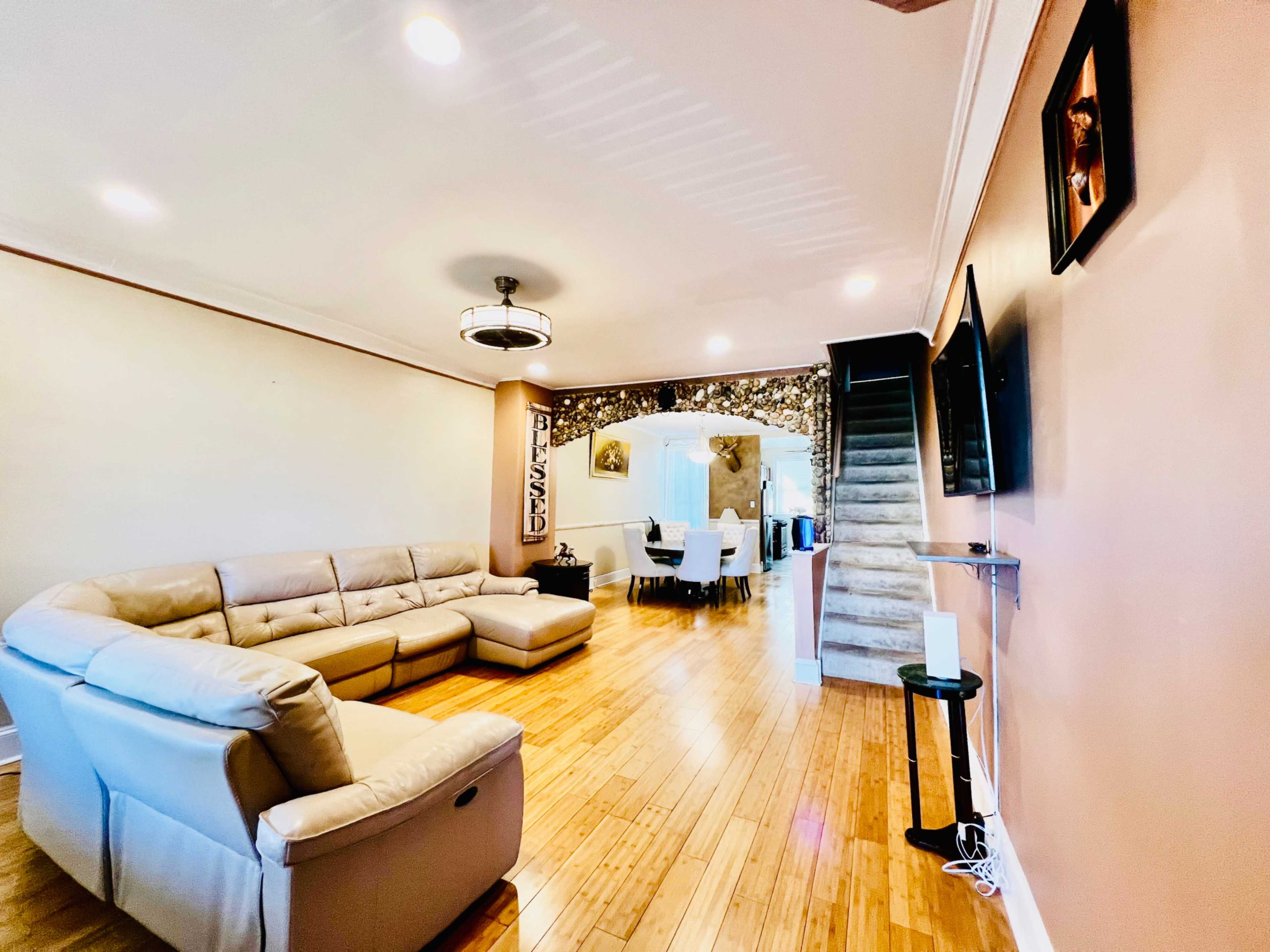 The Logan Studio Lounge Image in Olney-Oak Lane, Philadelphia, PA