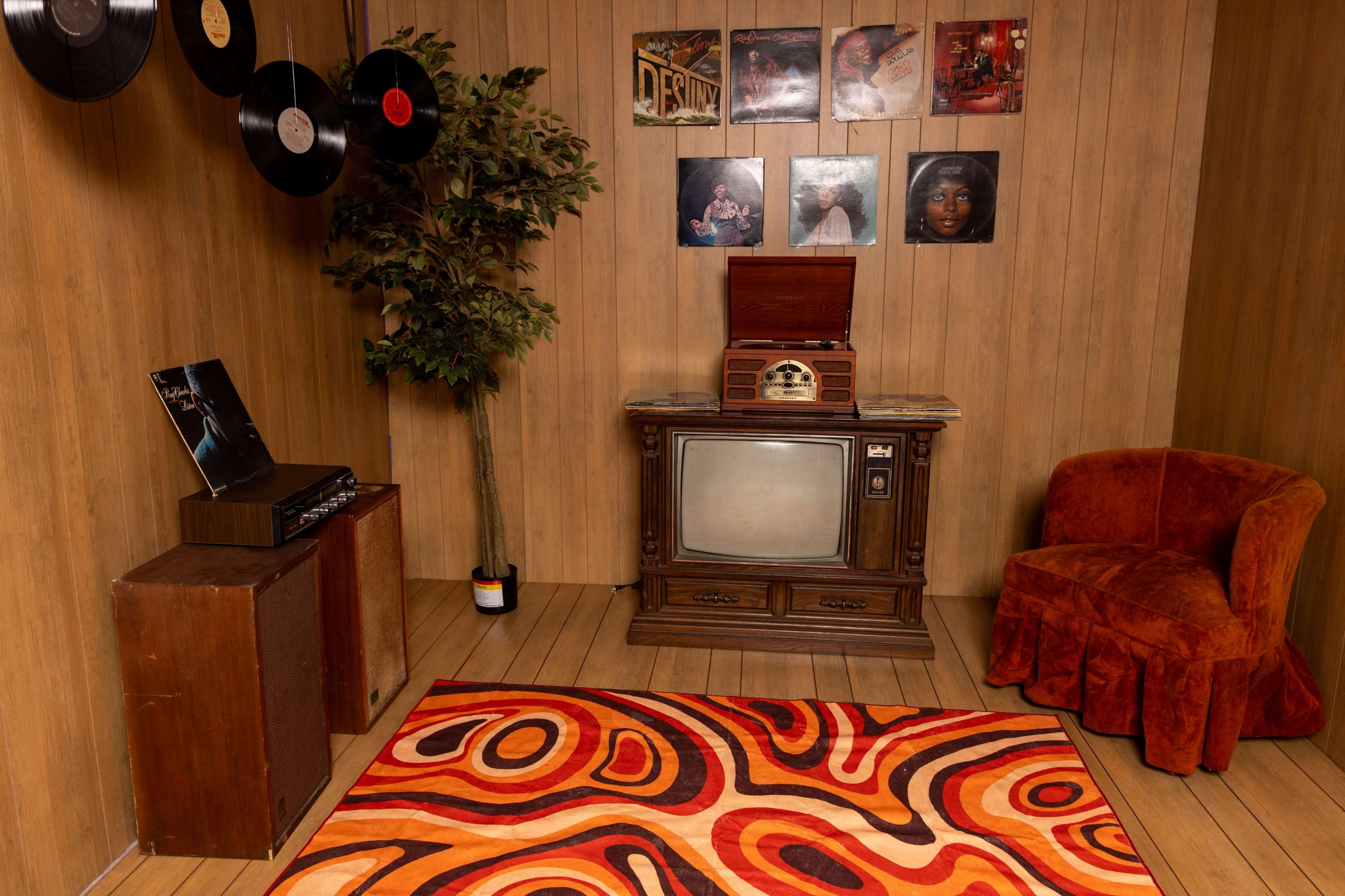 Creative Photo Studio with Natural Light Options Image in Cedar Hill, cedar hill, TX