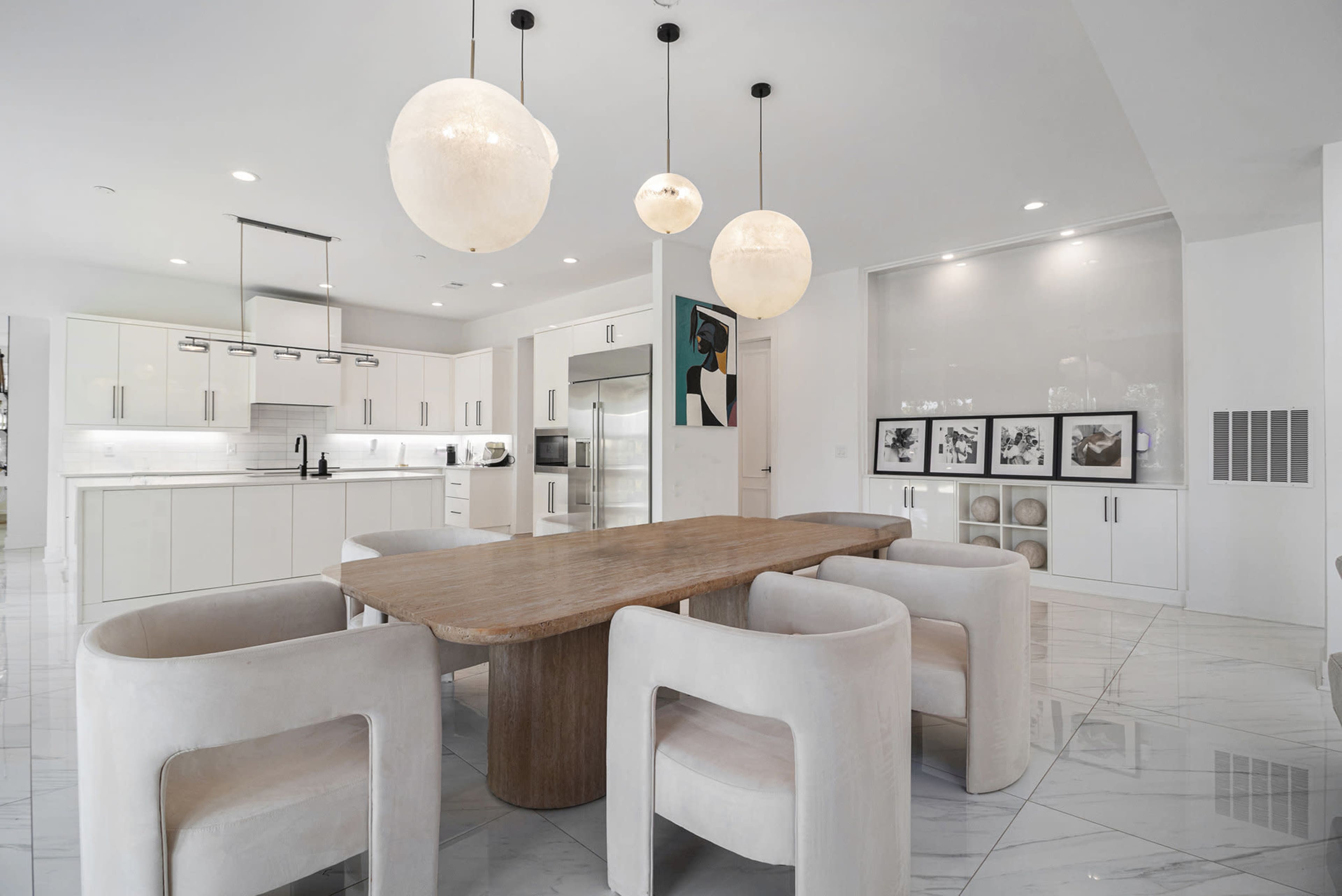 The Luxe Lakeside Retreat Image in , Atlanta Georgia, GA