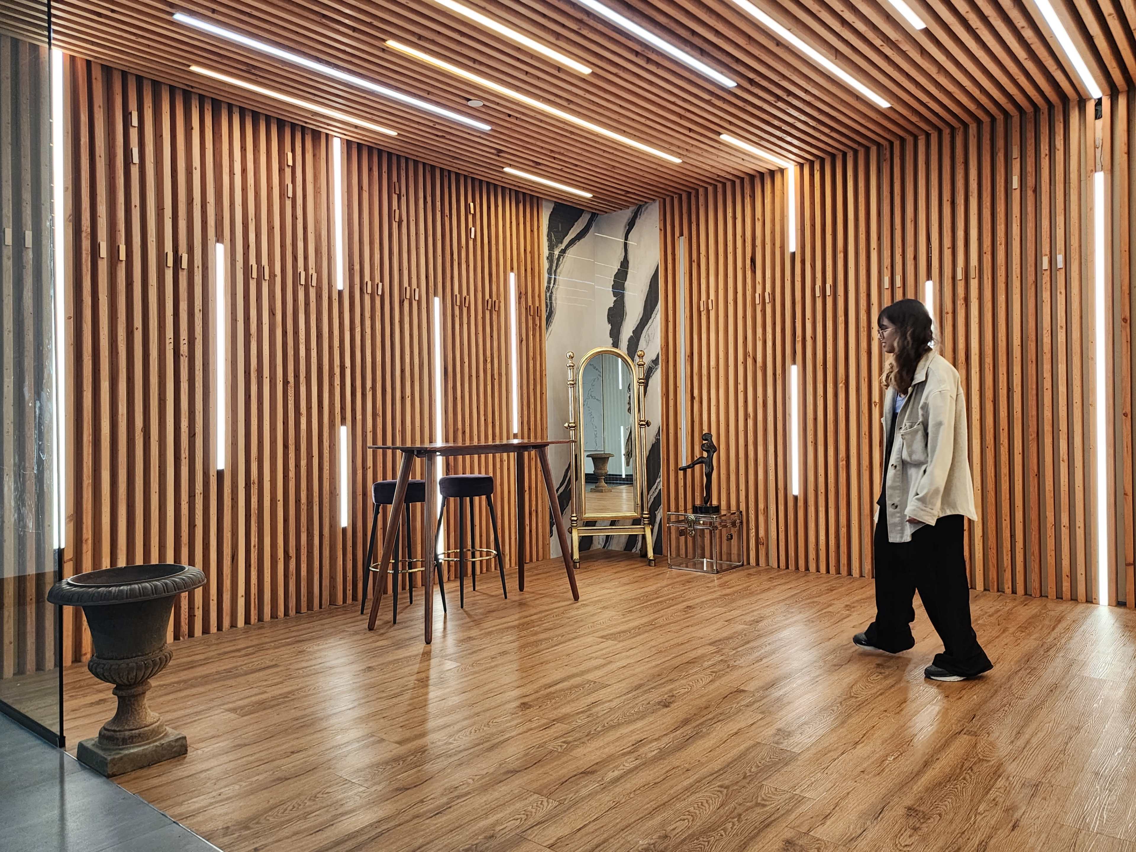 Photo, Video and Podcast Media Production Space Image in Dixie, Mississauga, ON