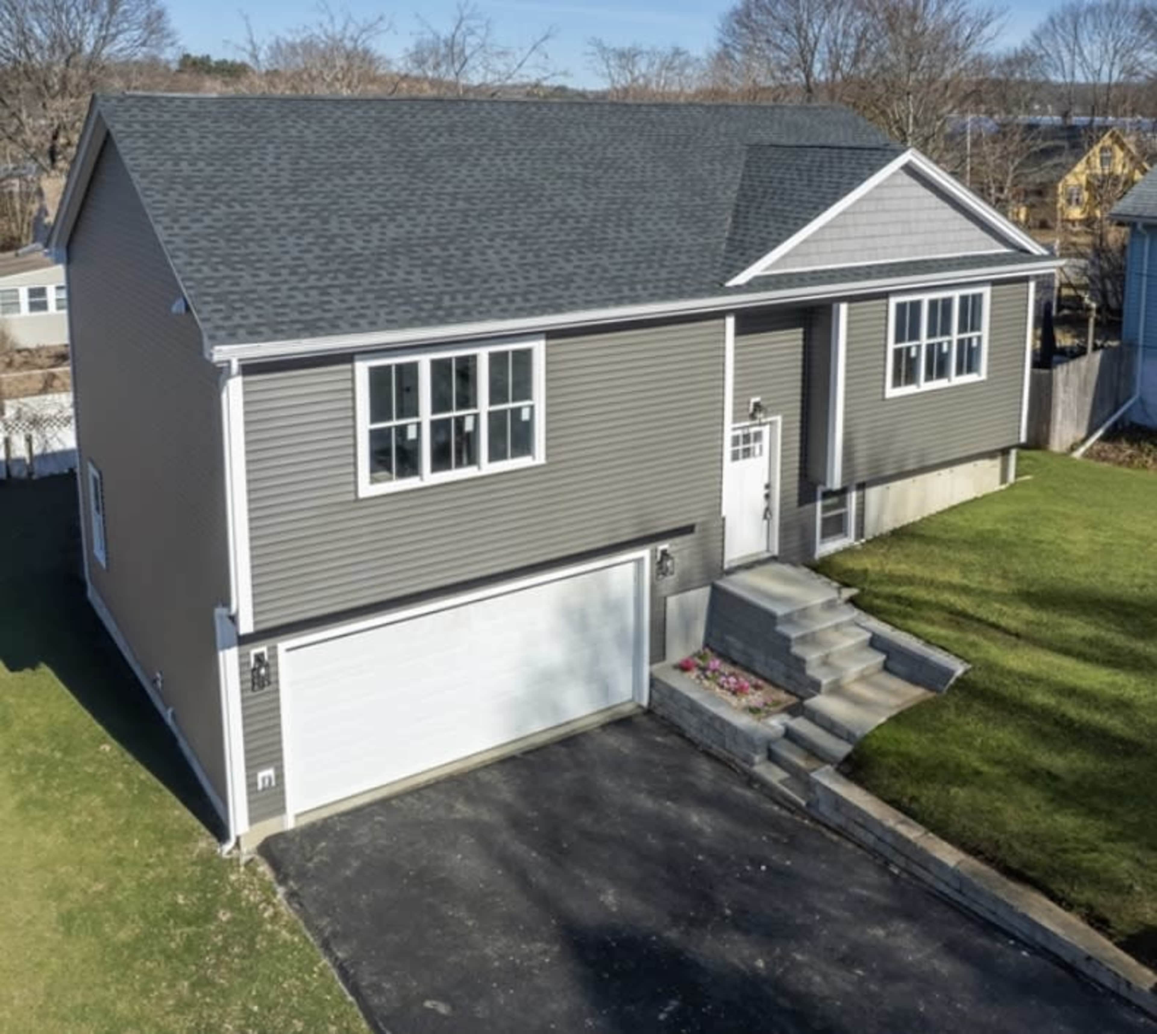 City Comfort Image in Quinsigamond Village, Worcester, MA