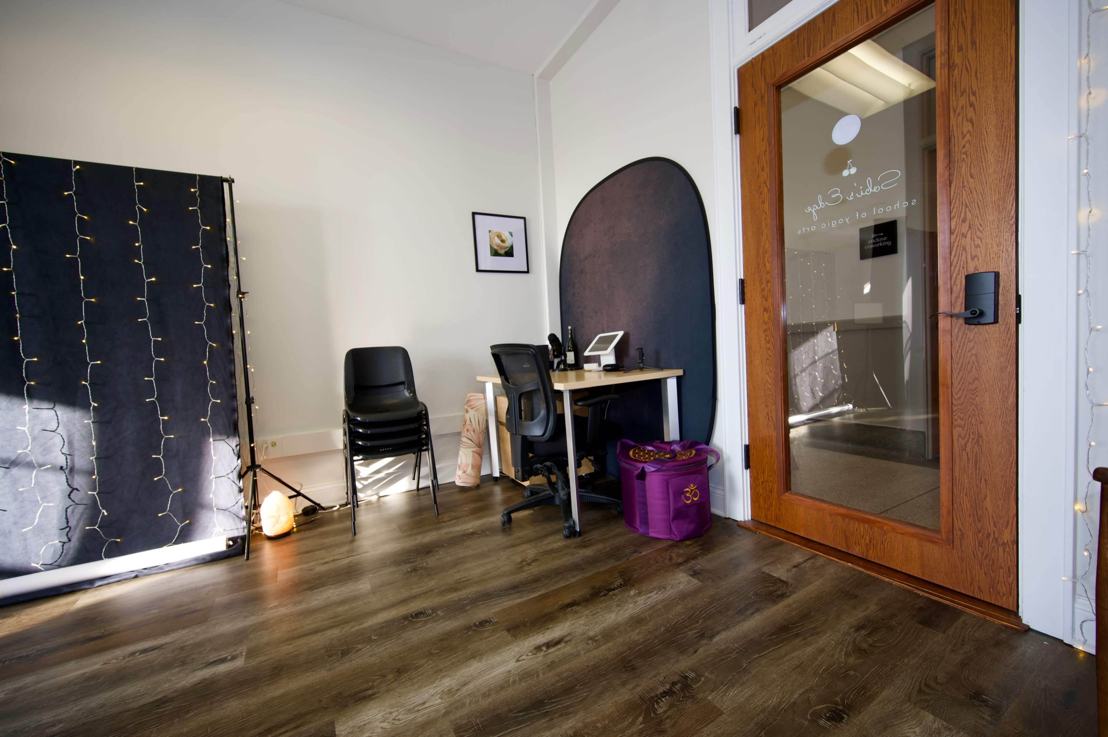 Downtown Wheaton Studio with Natural Light Image in Milton Township, Wheaton, IL