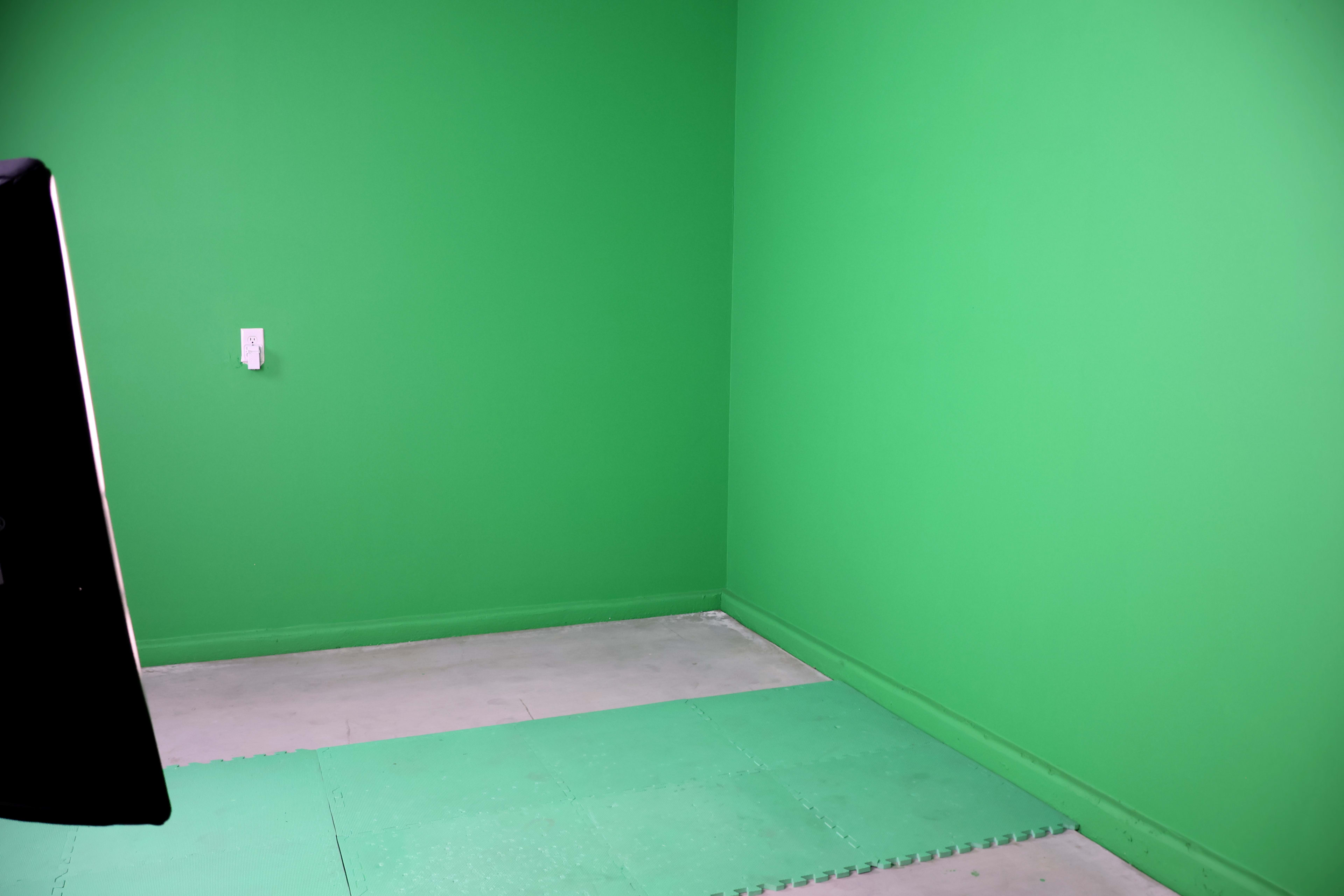 Creative Photo and Video Studio Image in Spring Valley, Las Vegas, NV