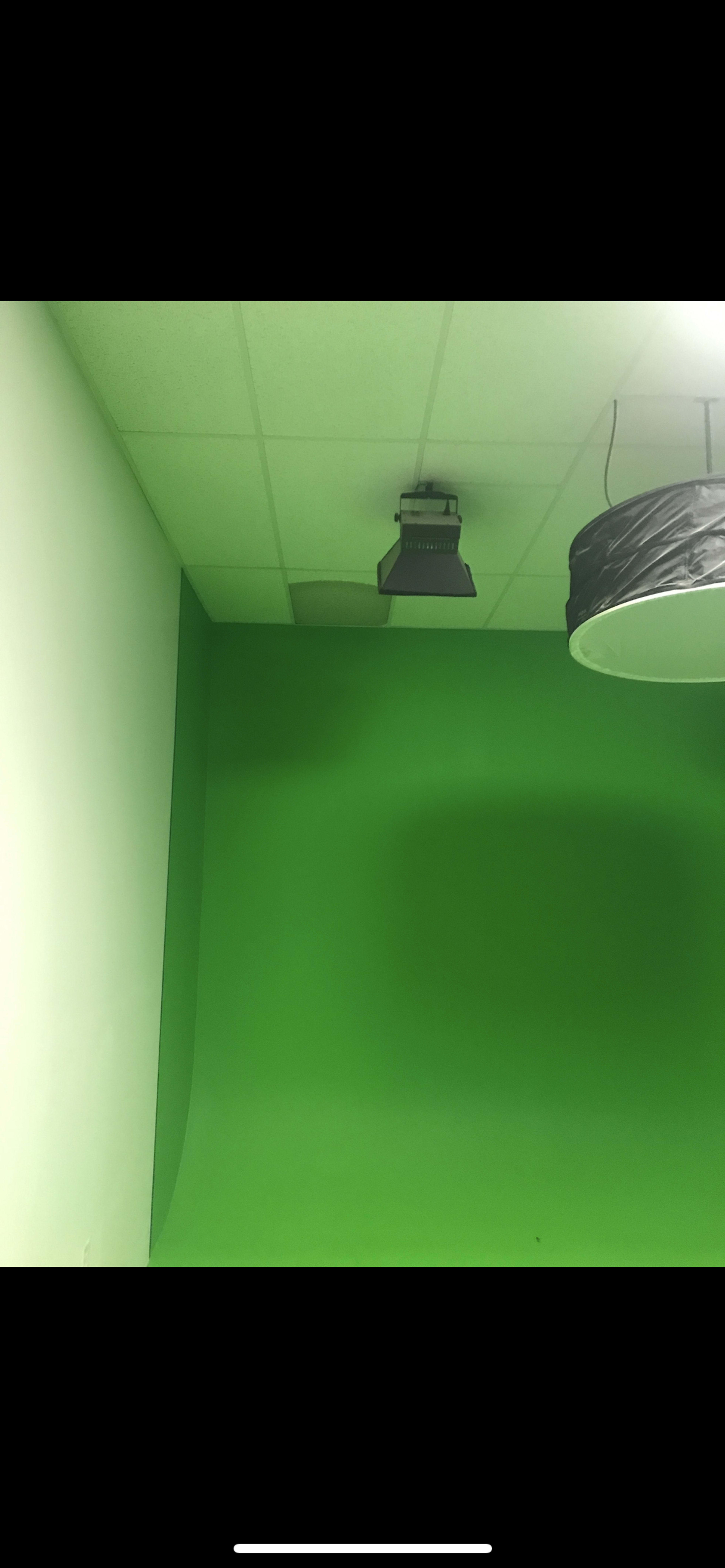 .	All-in-One Podcast & Video Studio w/ Green Screen + Lighting Image in Harrisburg, Harrisburg, PA