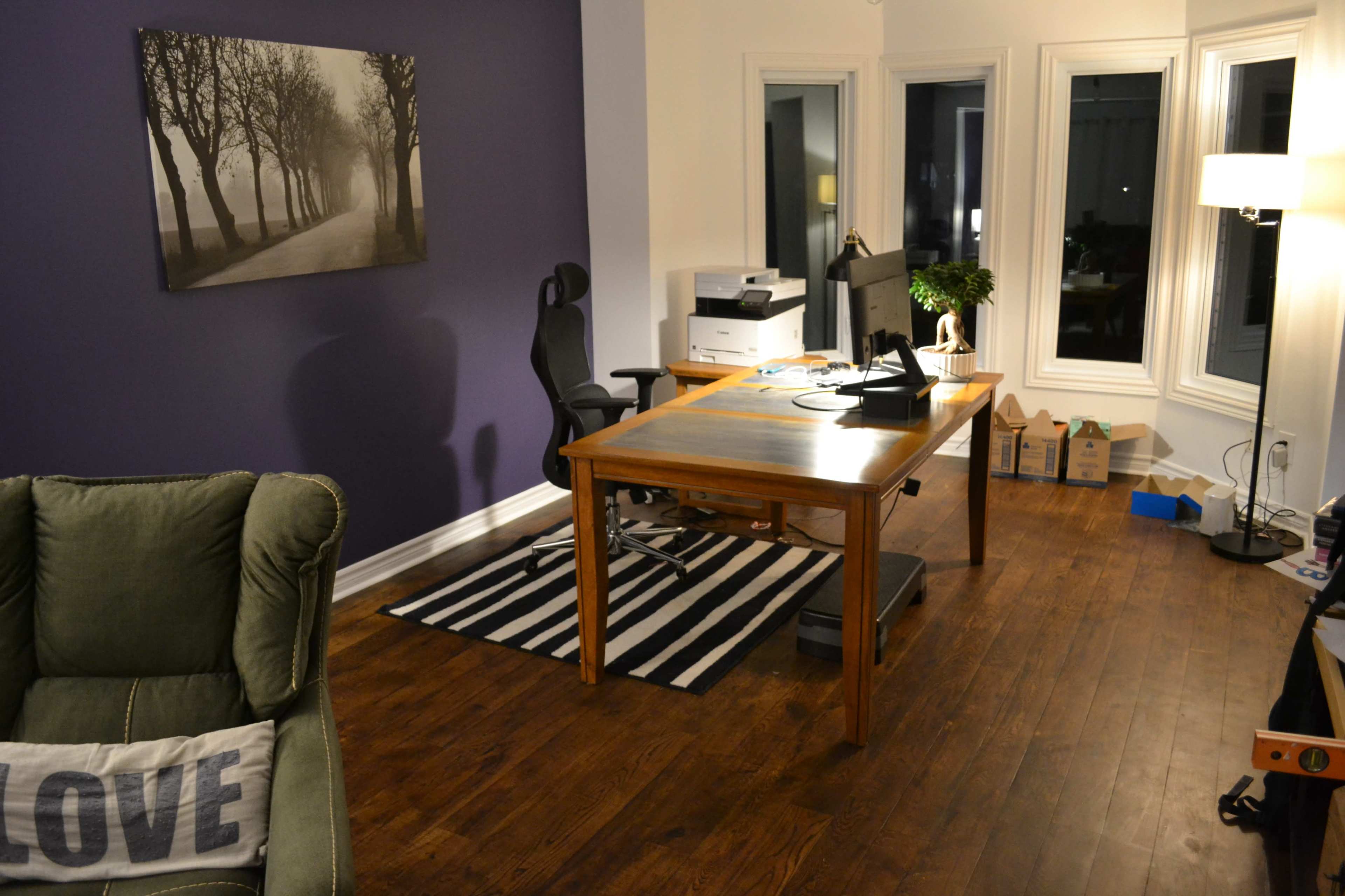 House with recently renovated common spaces Image in Barrie, Barrie, ON