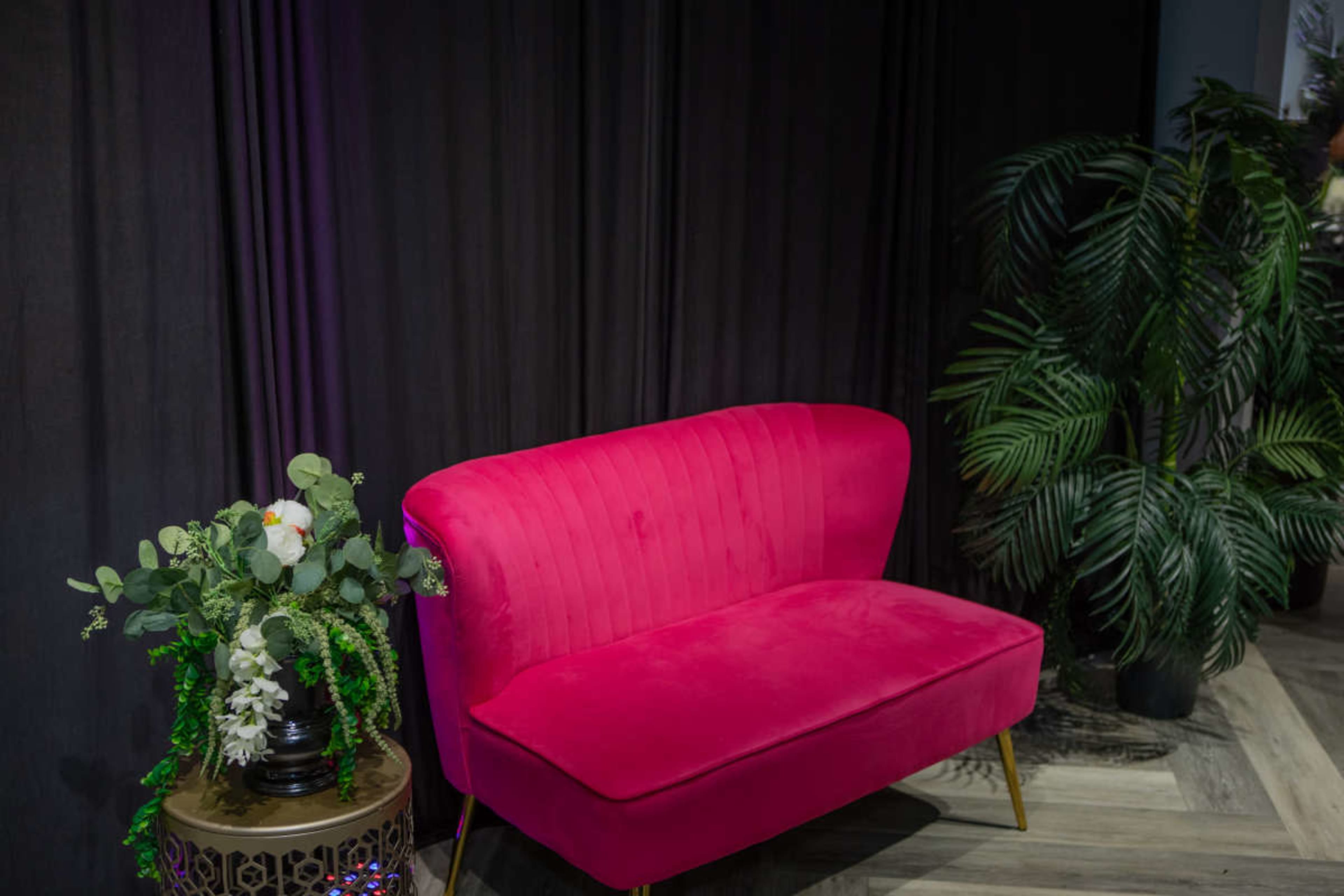 Small Meeting, Houses of Worship and Conferences Image in Waldorf, WALDORF, MD