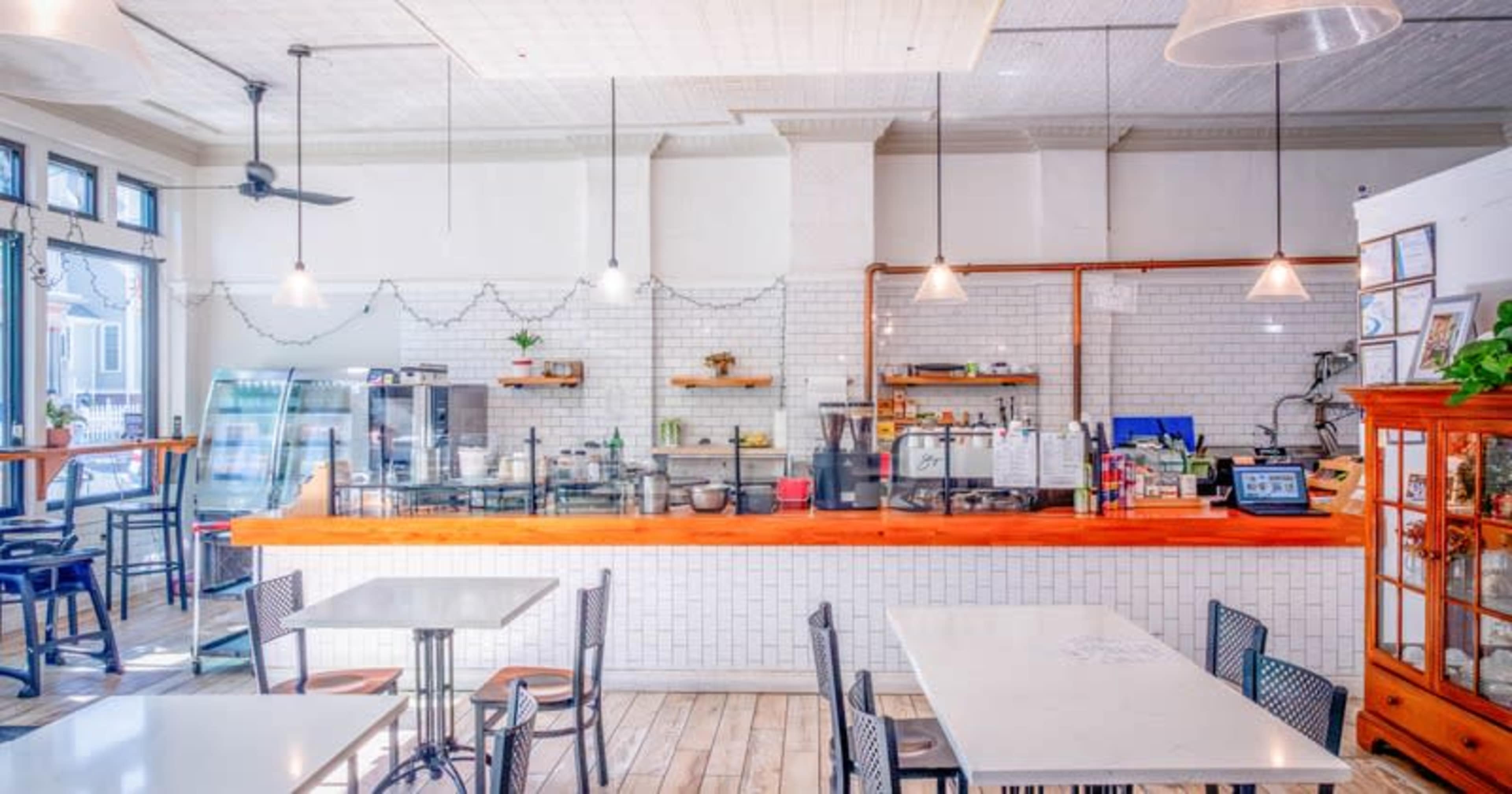 Warm, Sunlit Café Space in the Heart of Cambridge Image in Baldwin, Cambridge, MA