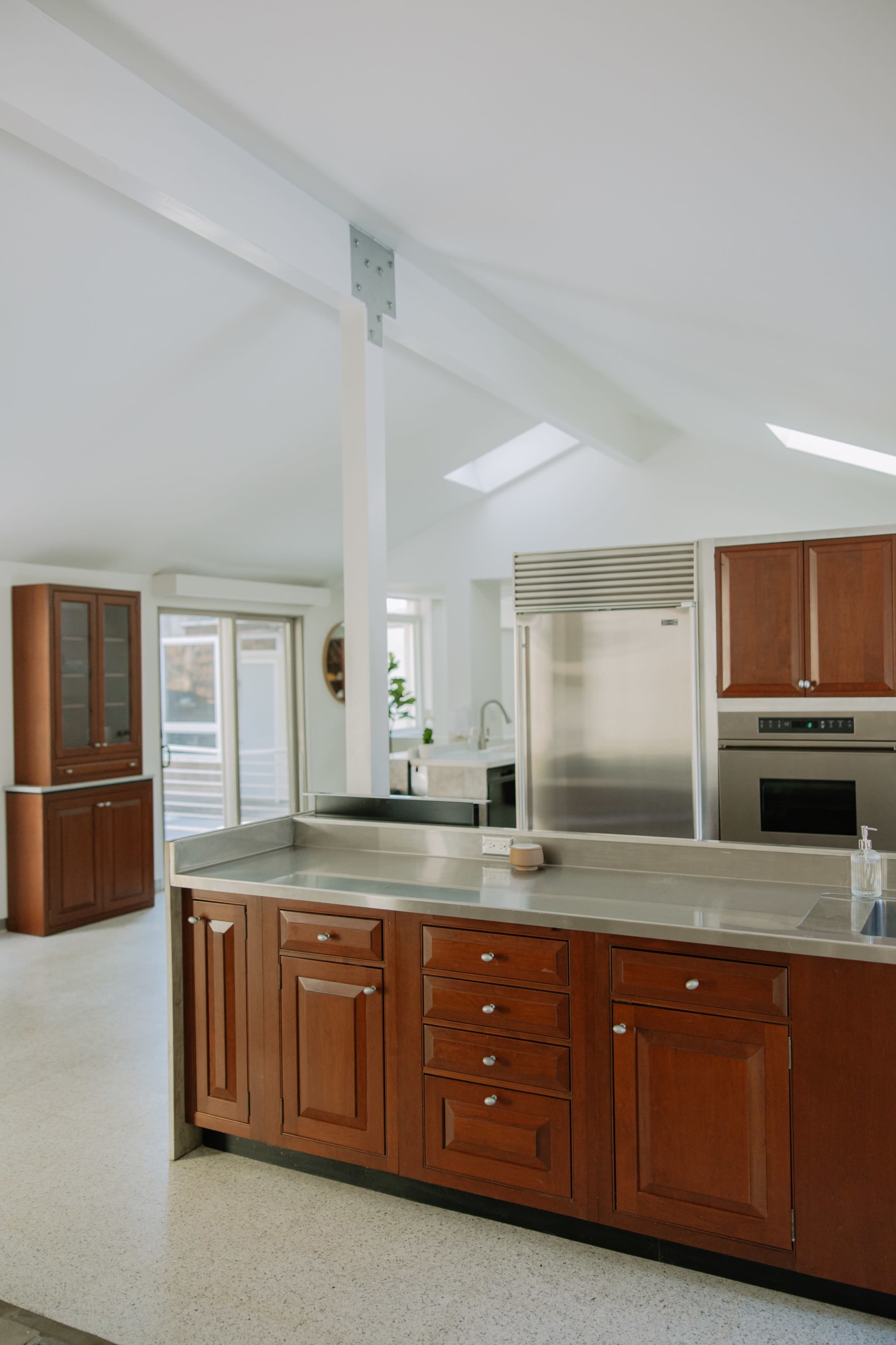 Mid Century Modern with Natural Light Image in Brunswick, Eau Claire, WI